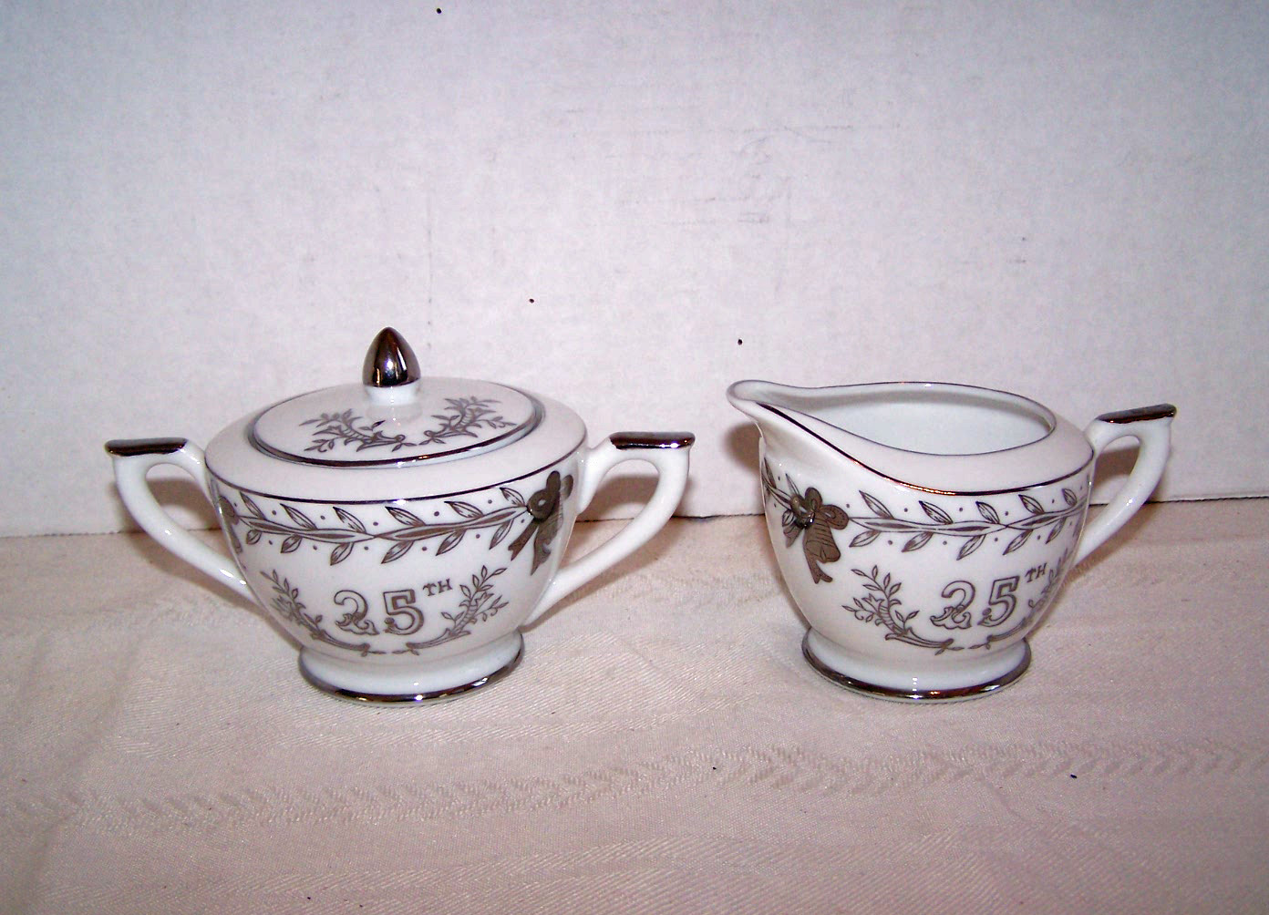 25th Anniversary Cream and Sugar Set, Lefton