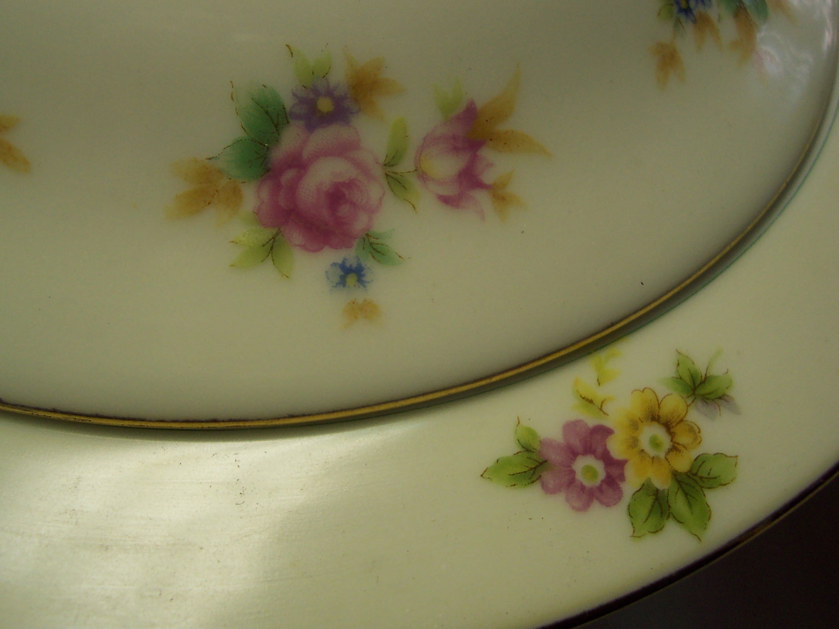 Meito China Covered Casserole Dish Japan