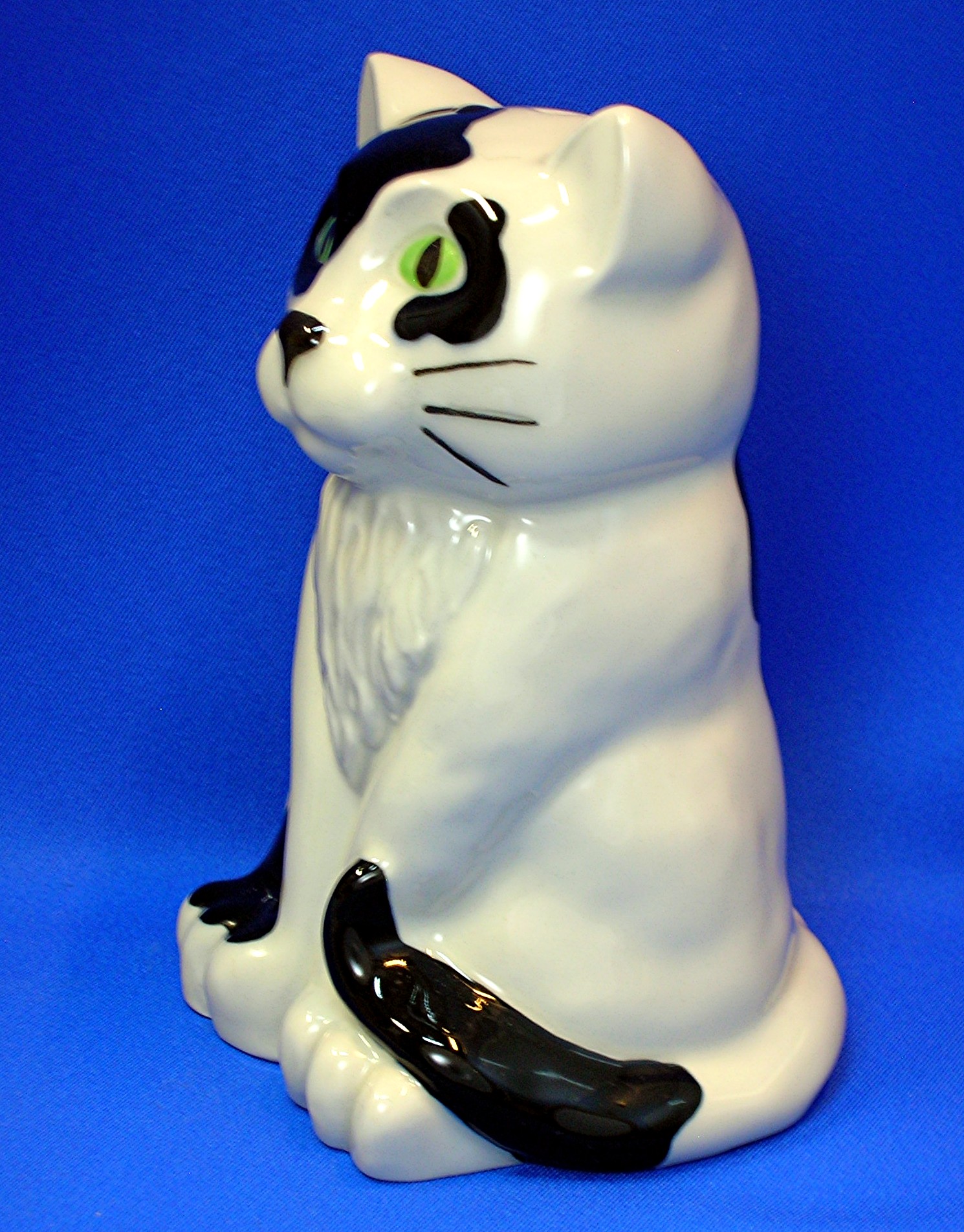 Money Bank, WADE, - cat - made in England . . .  .