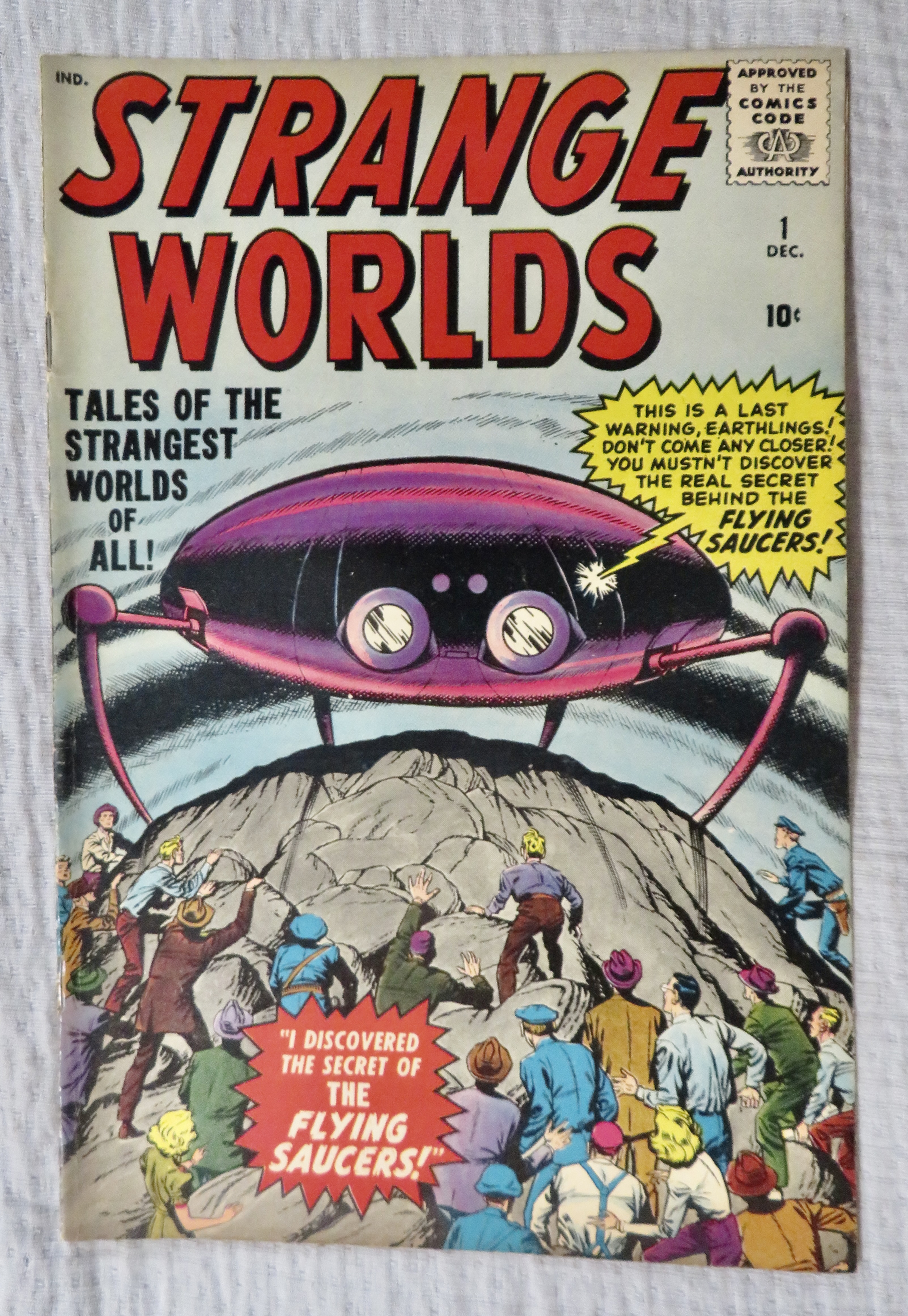 Strange Worlds Comic December 1958 Flying Saucers