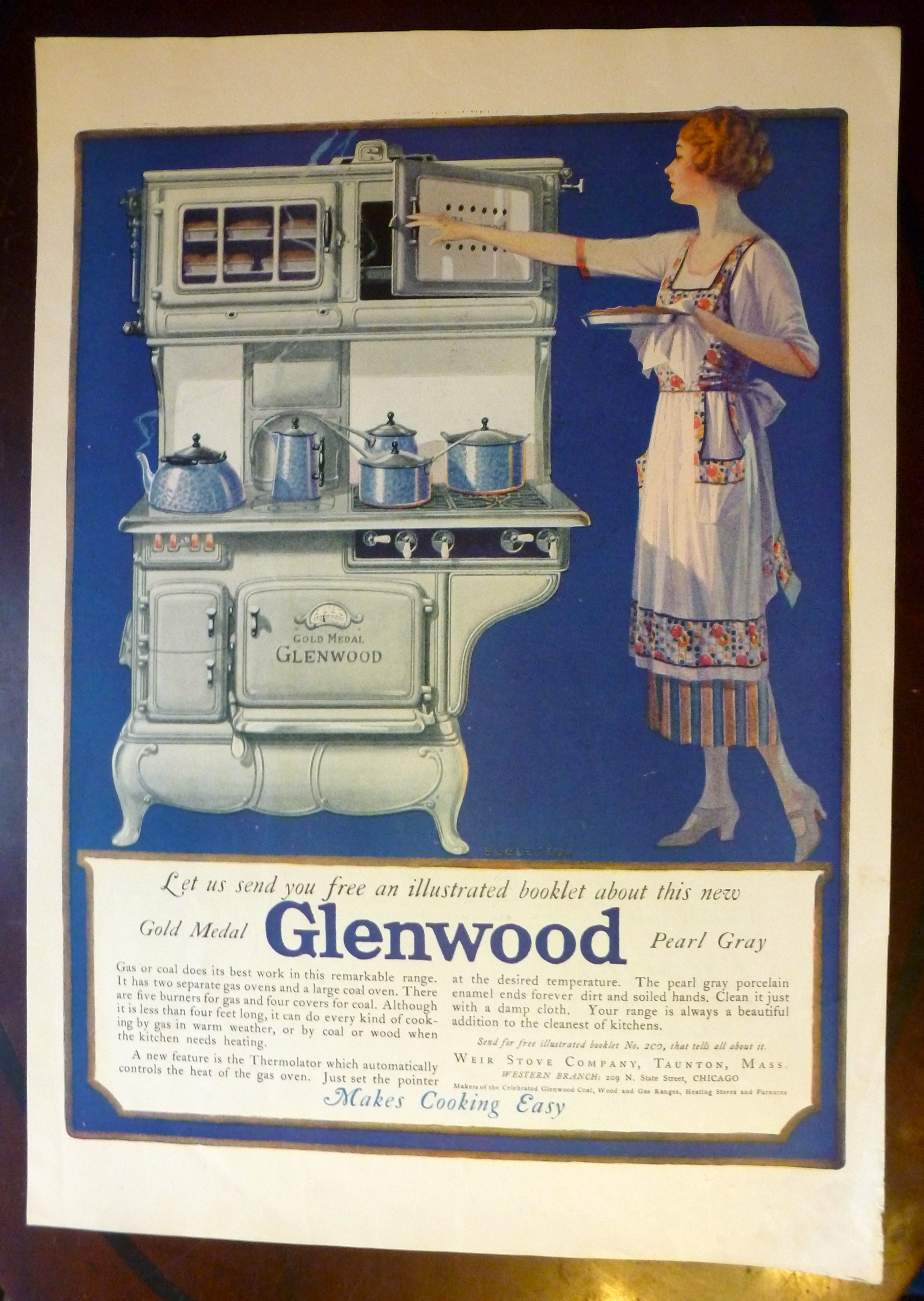 1922 Gold Medal Glenwood with Woman Cooking