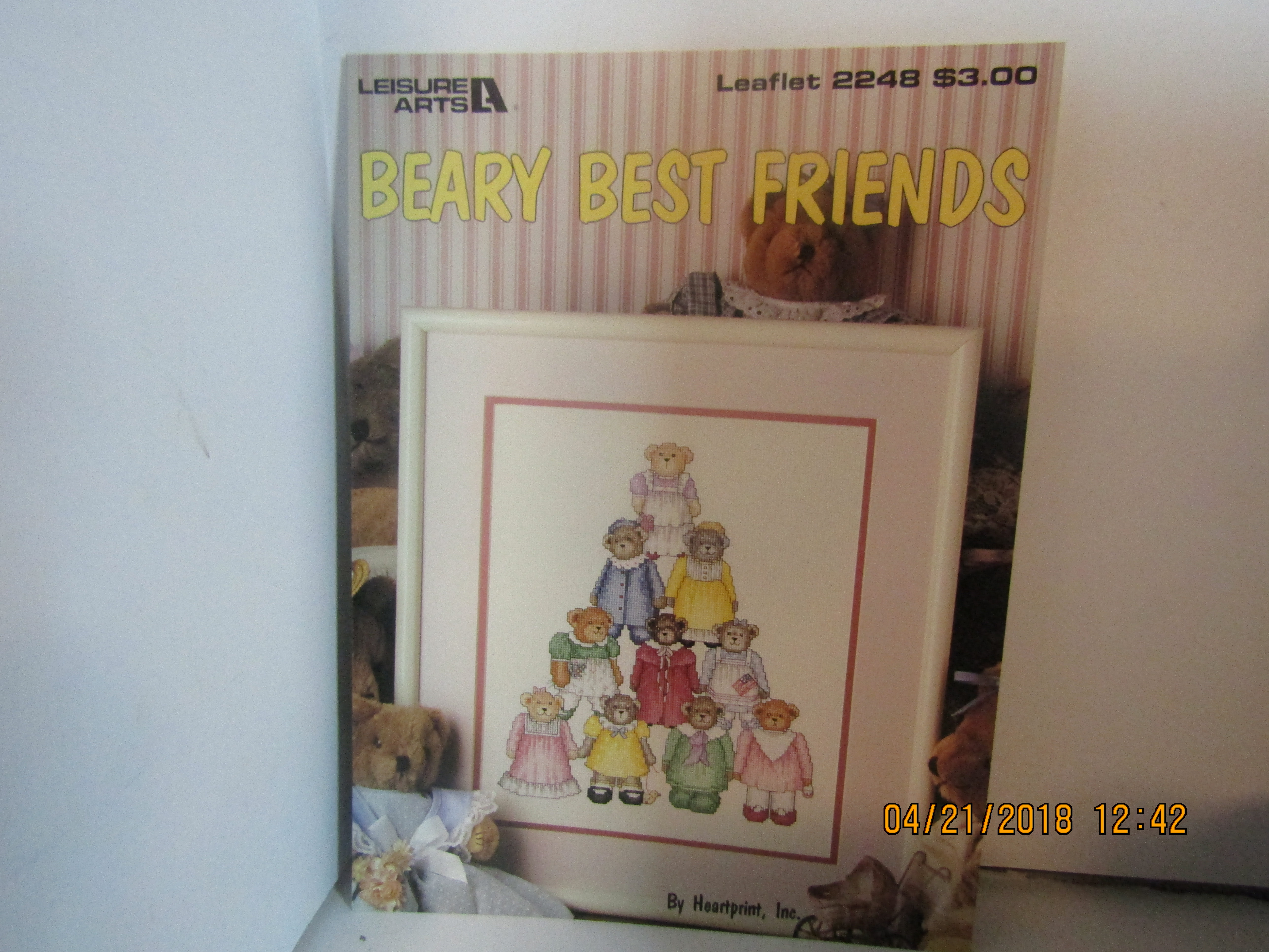 Leisure Arts Cross Stitch Beary Best Friends  #2248