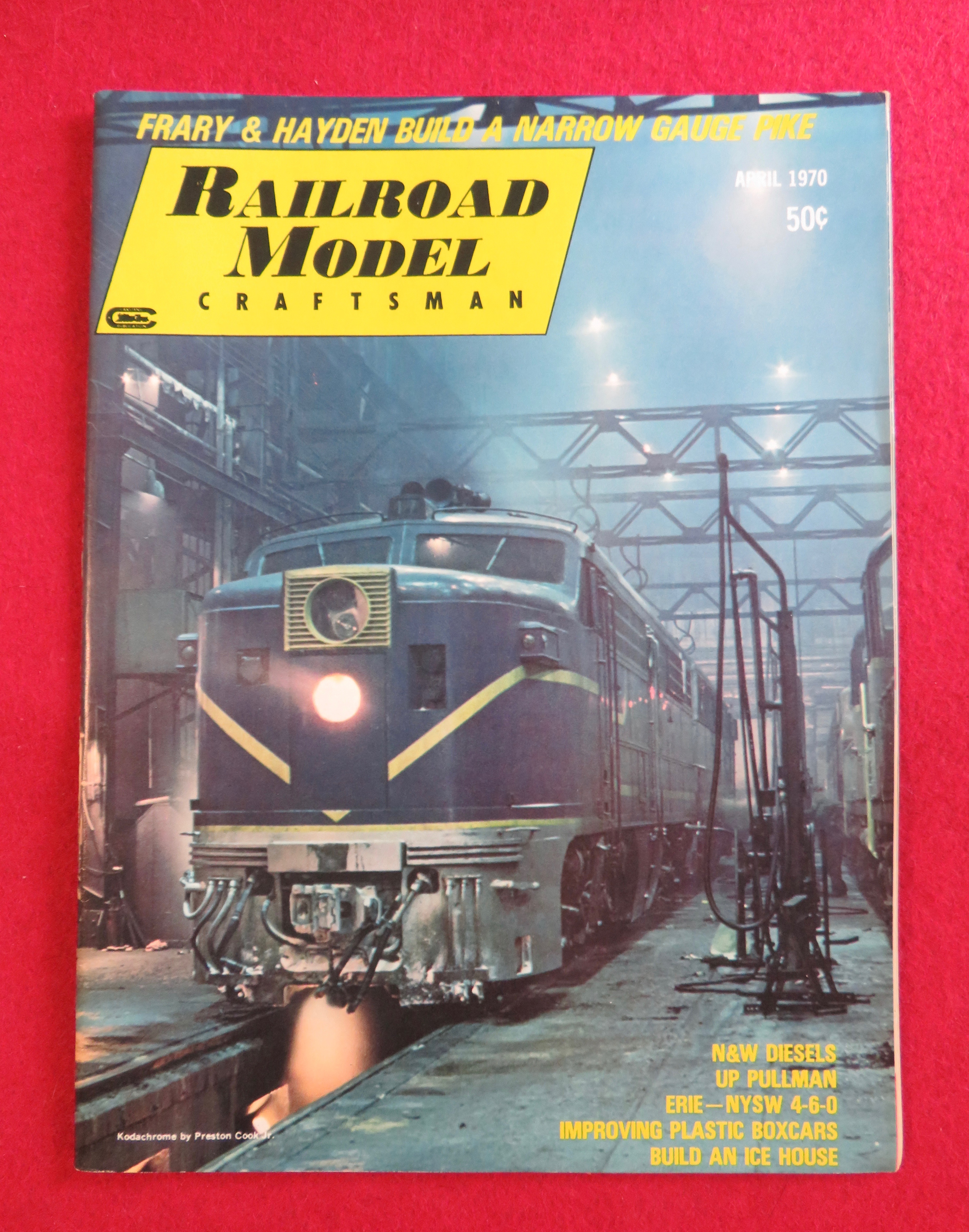 Railroad Model Craftsman Magazine April 1970