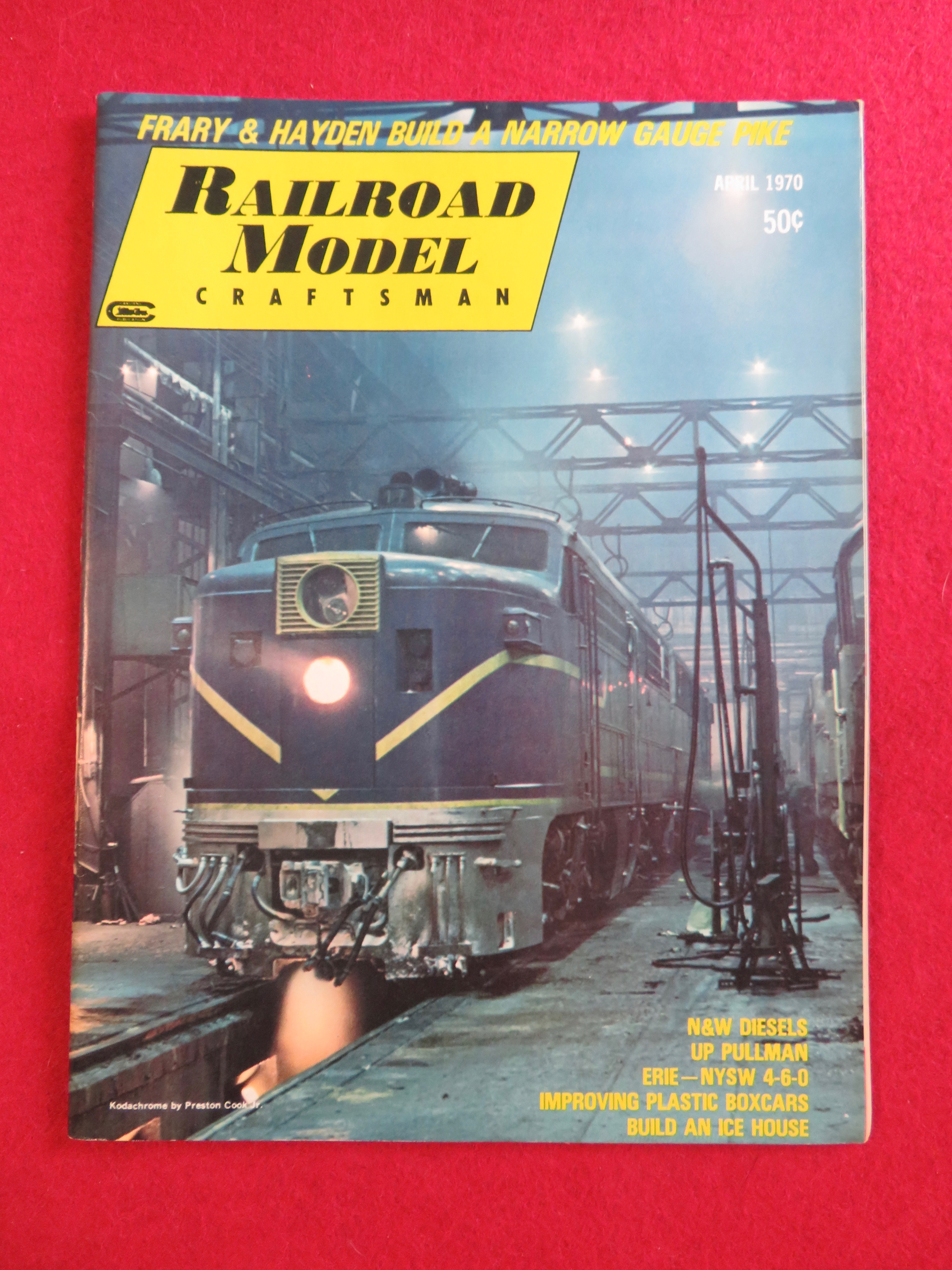 Railroad Model Craftsman Magazine April 1970
