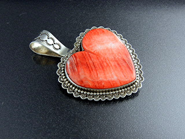 David Troutman Spiny Oyster Sterling Silver Heart Penda