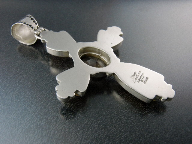 Davis Troutman Blonde Coral Sterling Silver Gems Cross
