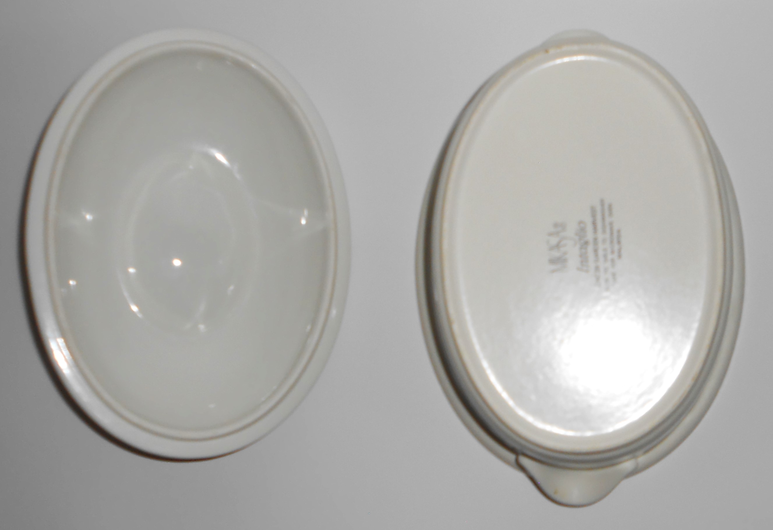 Mikasa Intaglio China CAC29 Garden Harvest 1.5 Quart Ca