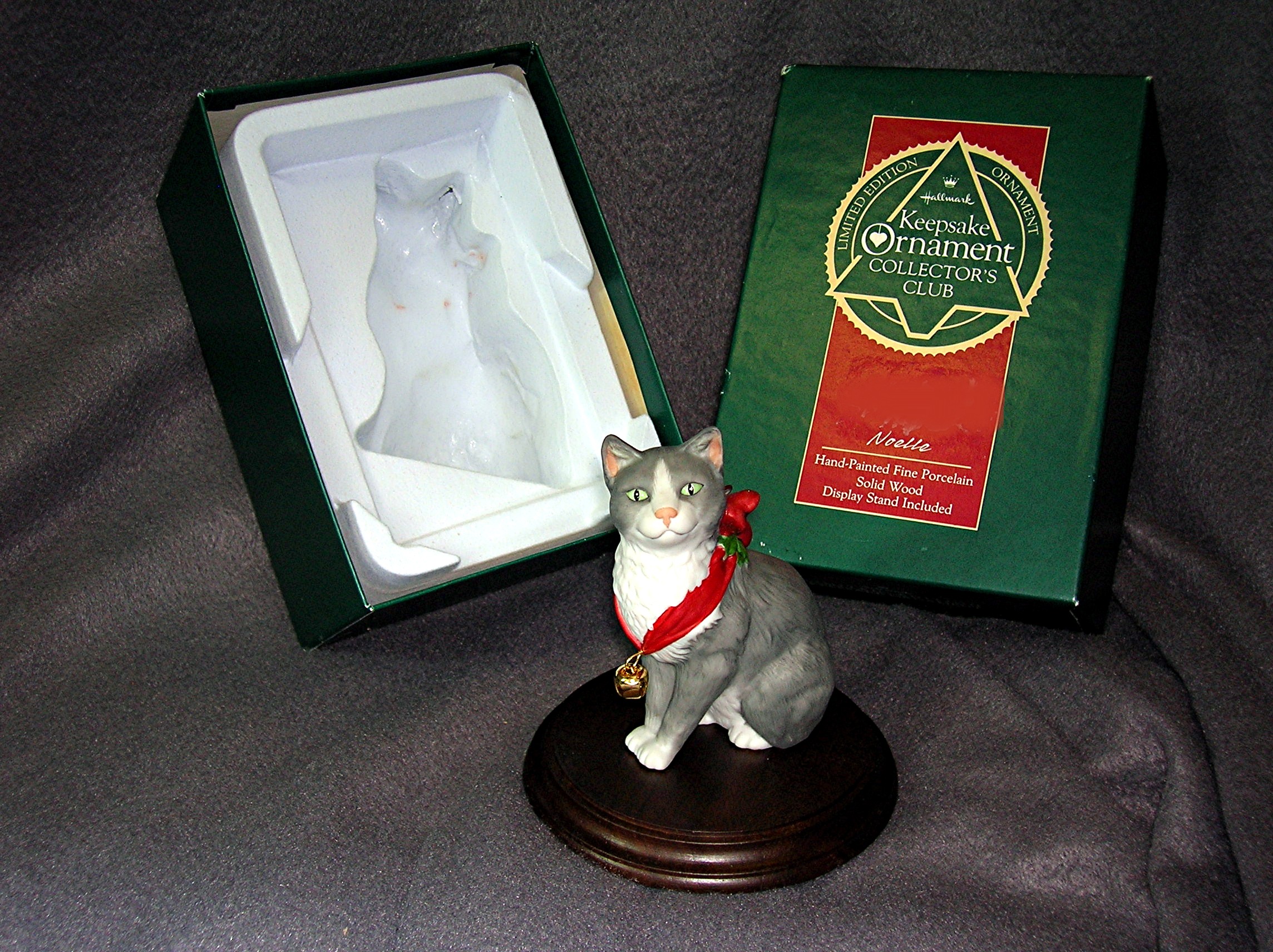 Christmas Hallmark Keepsake Ornament 1989 Cat Bell