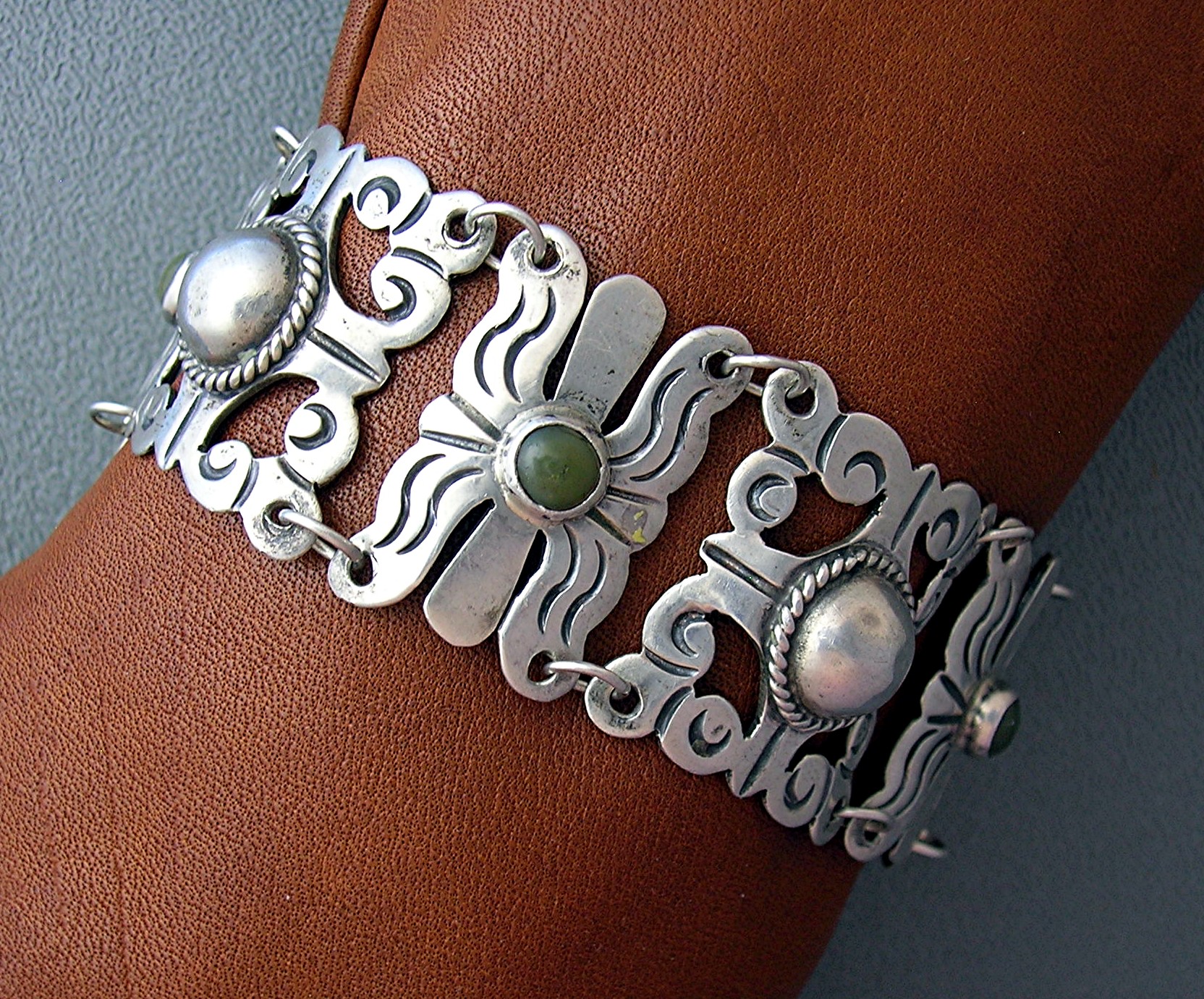 Mexican Silver Bracelet 40s Green Jade Vintage