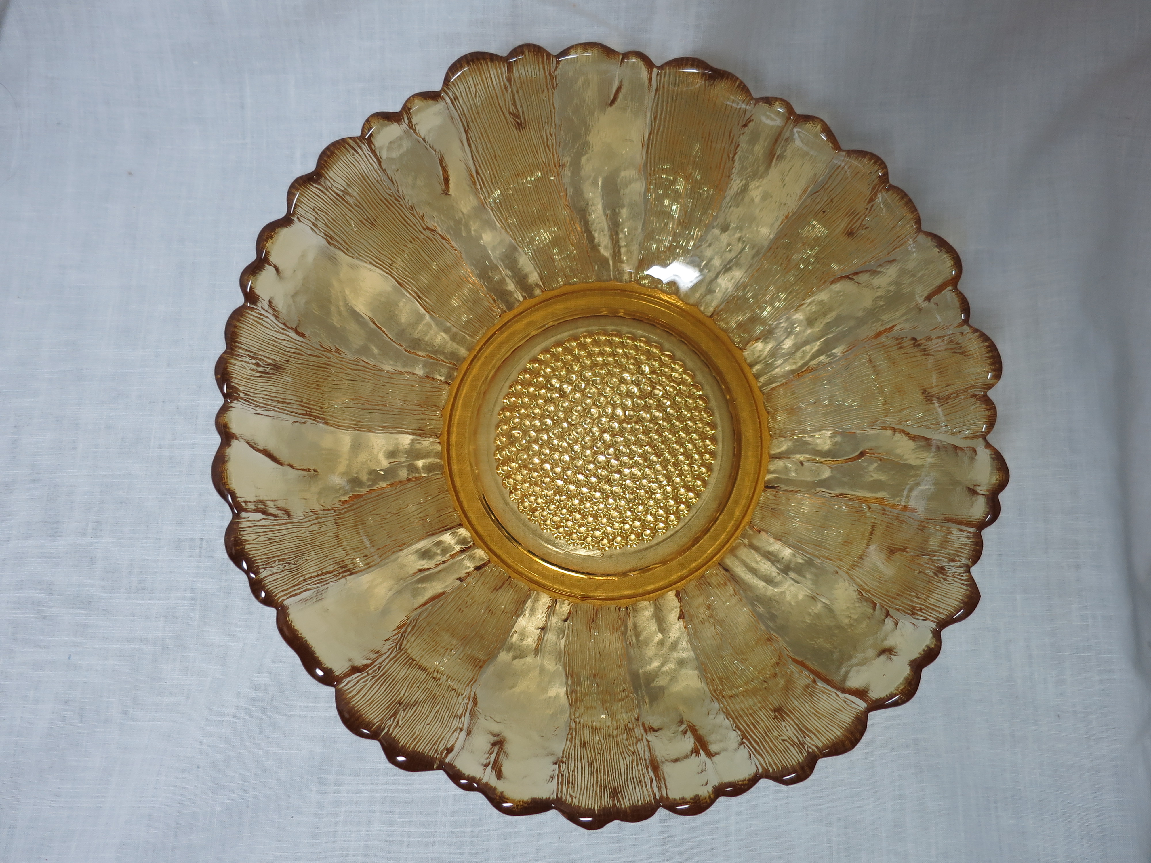 Anchor Hocking Country Estate Honey Gold Console Bowl