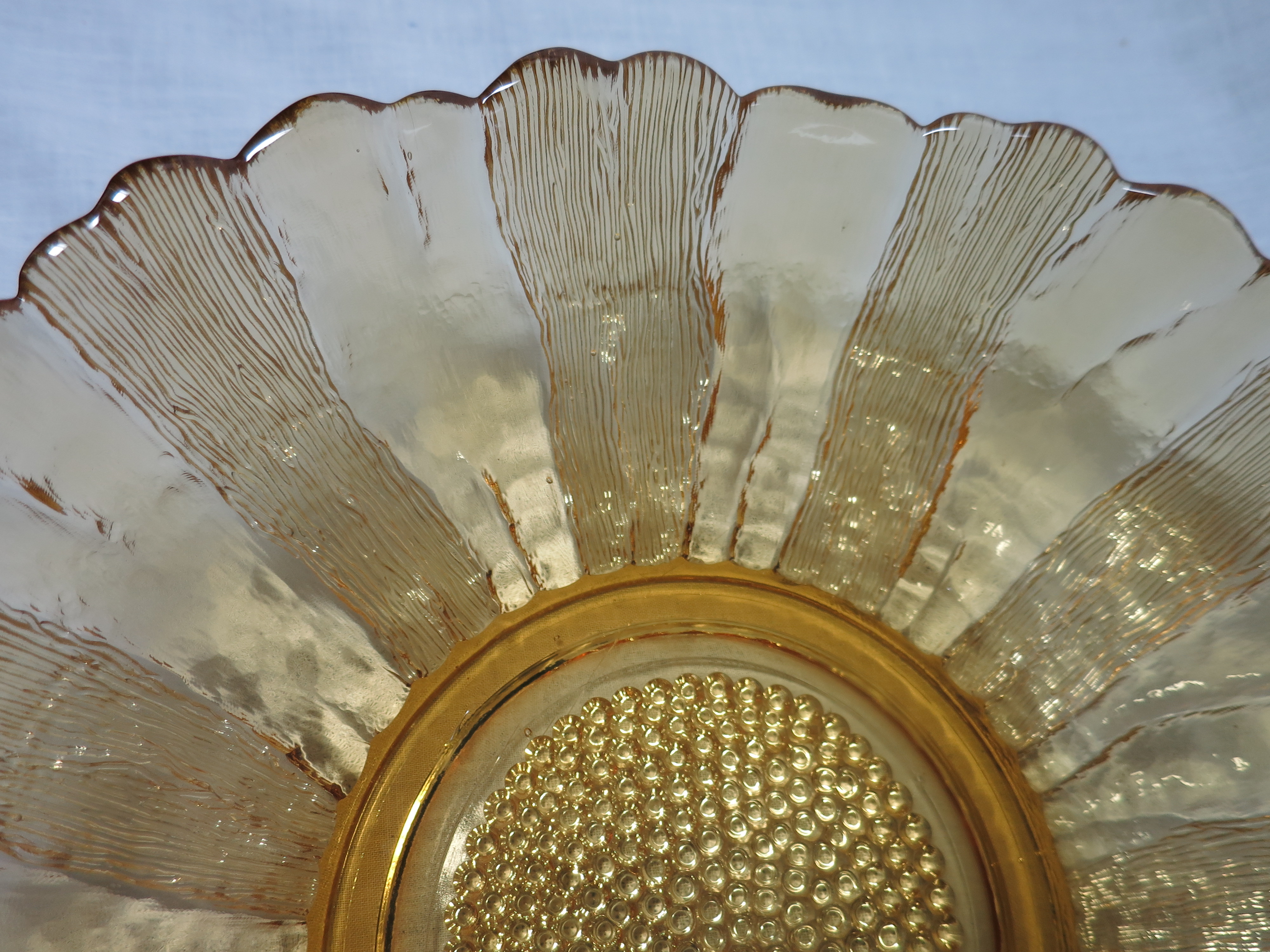 Anchor Hocking Country Estate Honey Gold Console Bowl