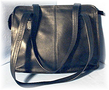 Black Leather TIGNANELLO Bag/purse