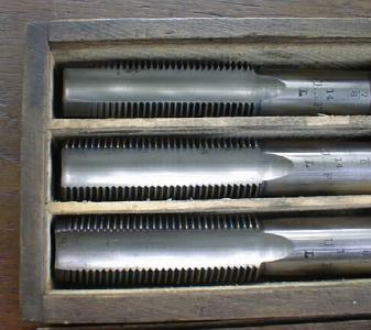 S. W. CARD Taps Boxed Tap Set 7/8-14 Wood Box