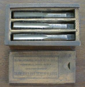 S. W. CARD Taps Boxed Set 5/8-11 inch Wooden Box