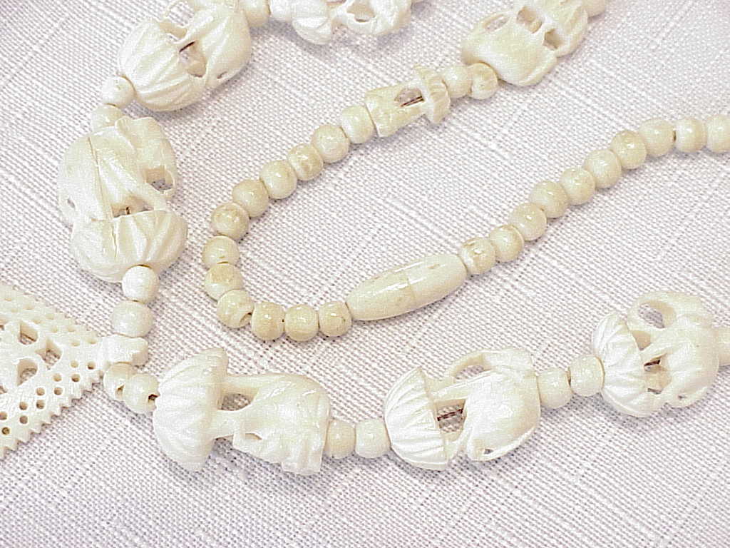 Vintage Carved Faux Ivory Or Horn Elephant Necklace