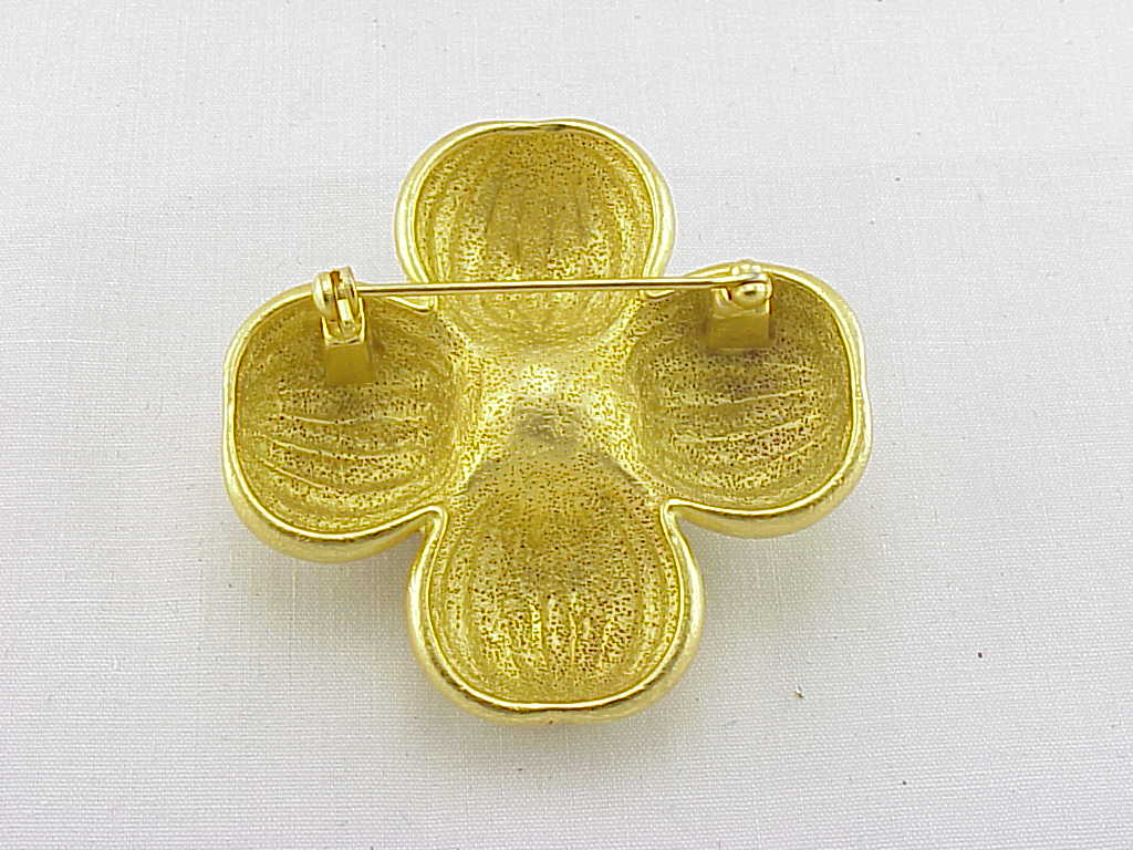 Brushed Matte Gold Tone And Large Faux Pearl Brooch