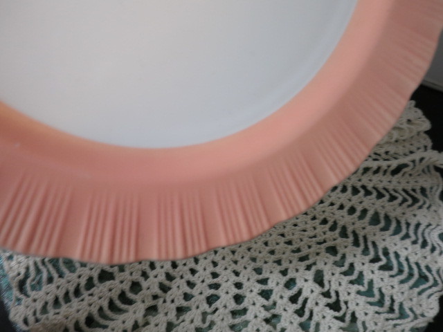 Macbeth Evans Cremax 12 inch pink white milk glass cake plate