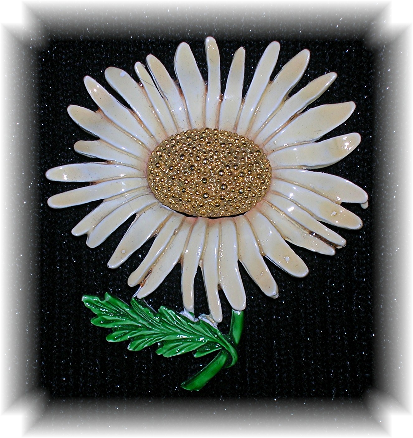 Large Enamel Daisy  Gold Center Brooch Pin