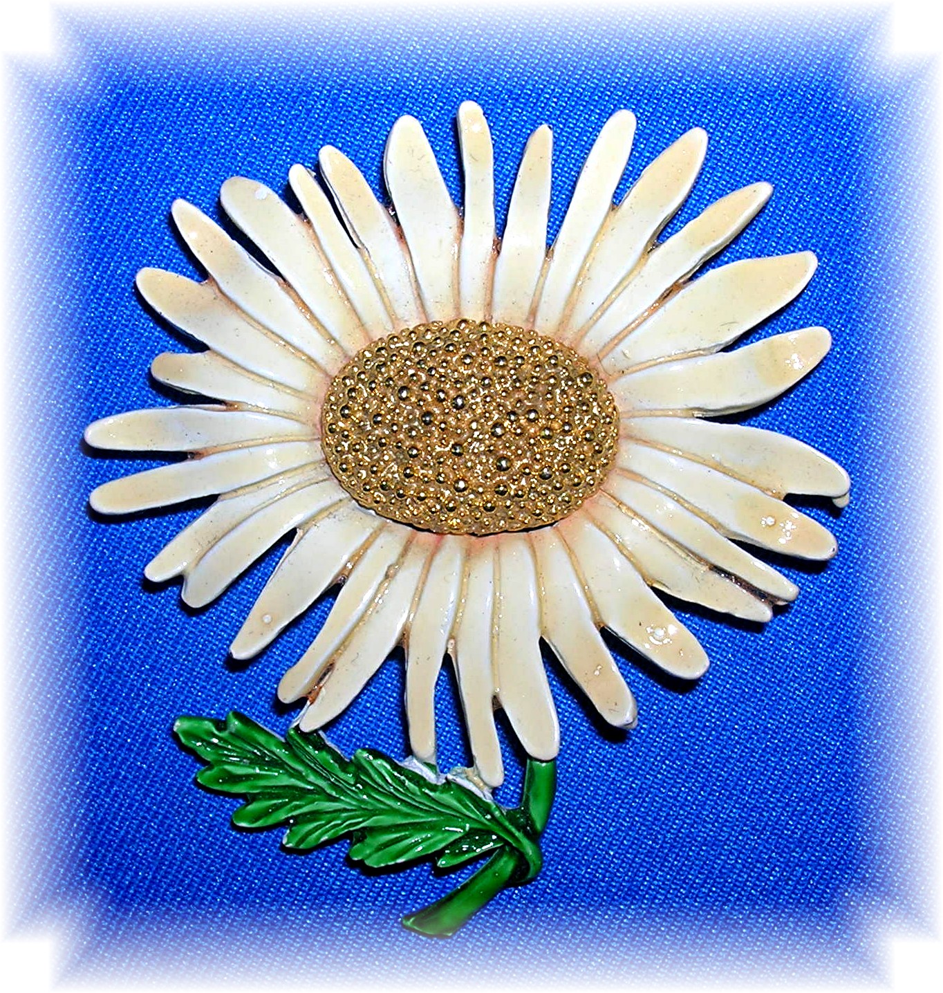 Large Enamel Daisy  Gold Center Brooch Pin