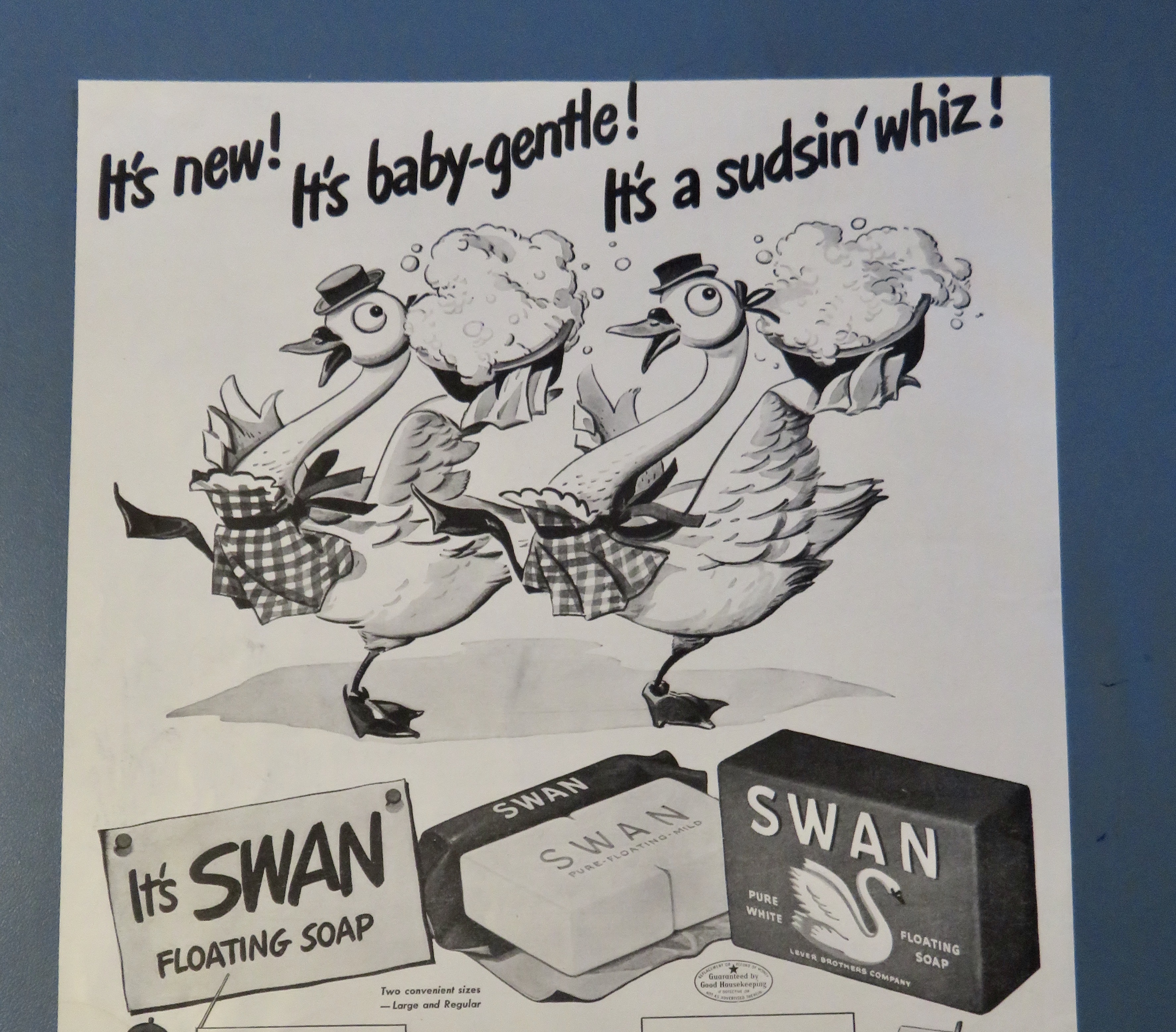 1942 Swan Floating Soap with Swans Dancing