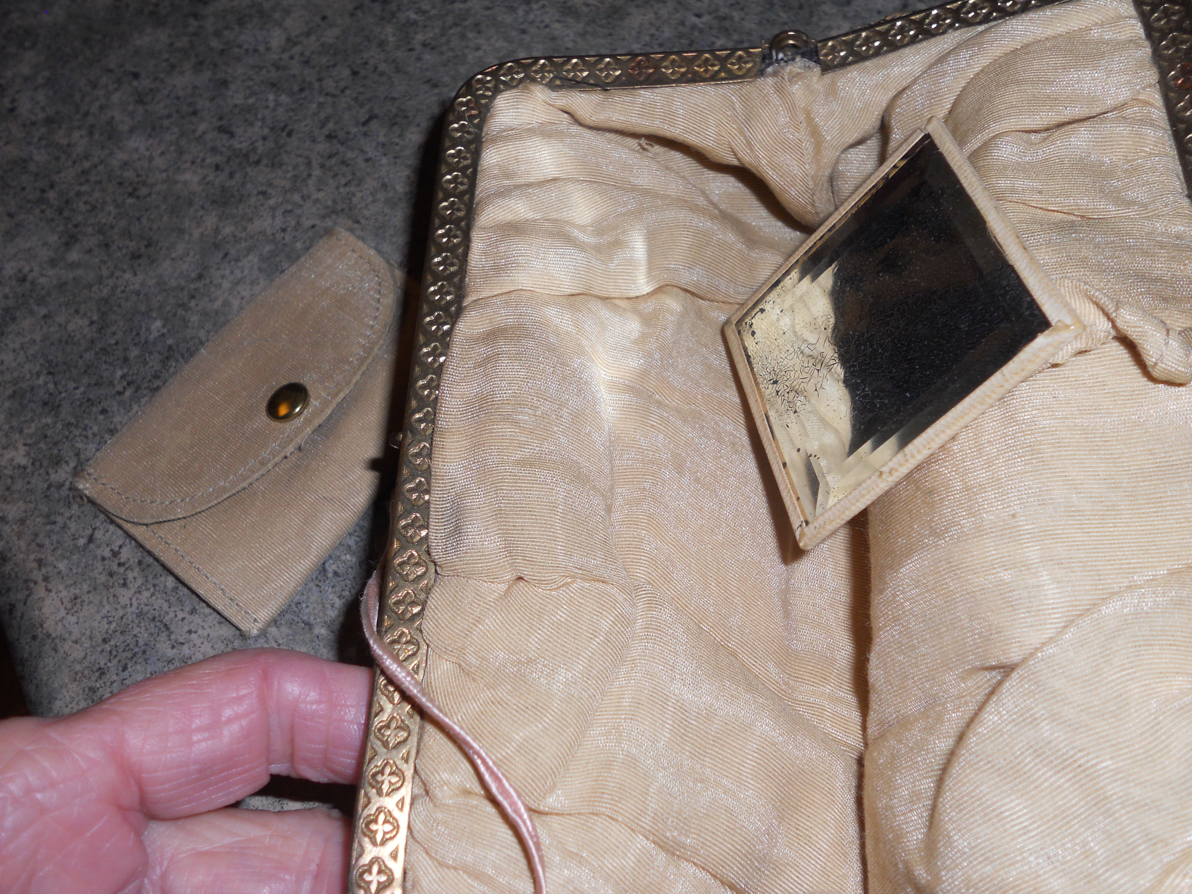 Tapestry Hand Bag Mirror and Change Purse