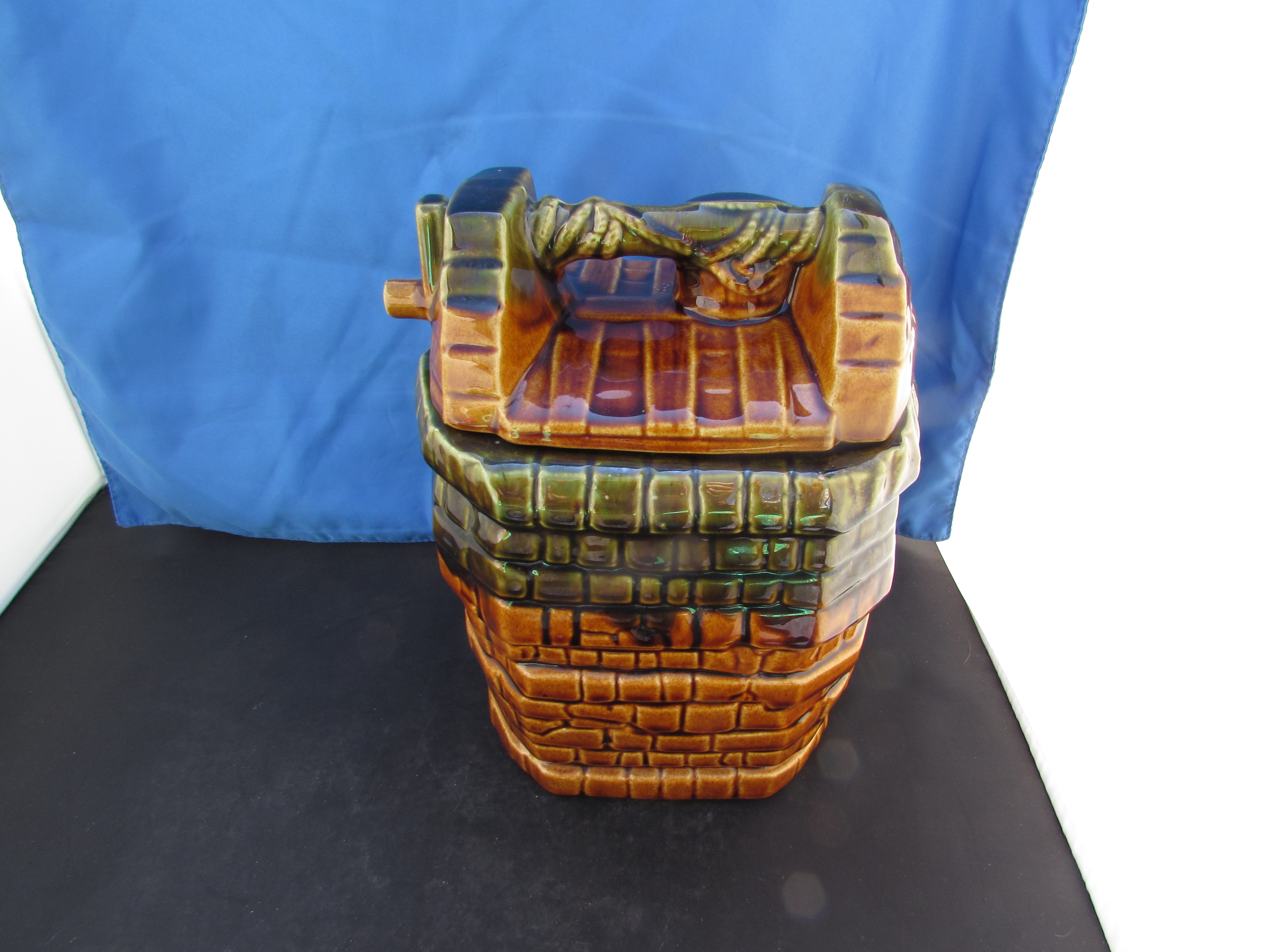 McCoy USA Wishing Well Cookie Jar Wish I had a Cookie