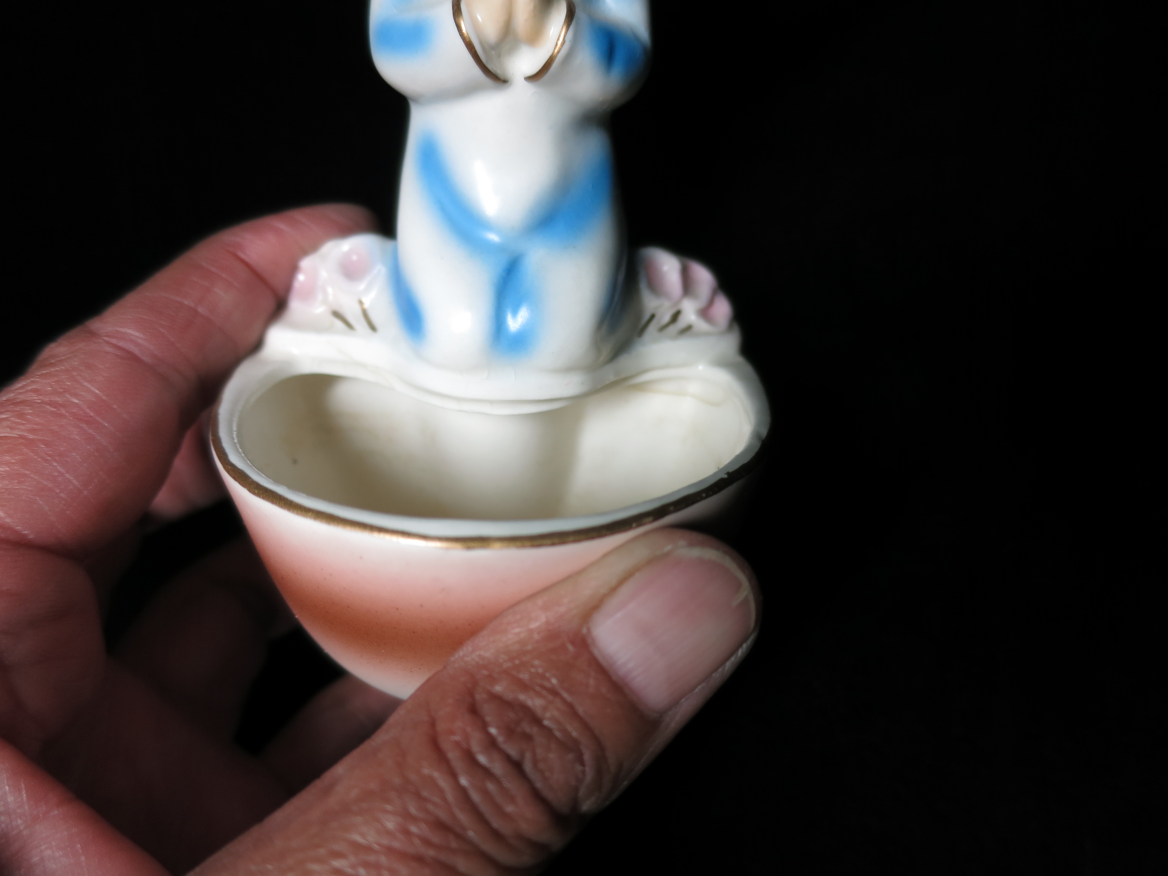 Boy Angel Holy Water Font Sanmyro Japan Porcelain