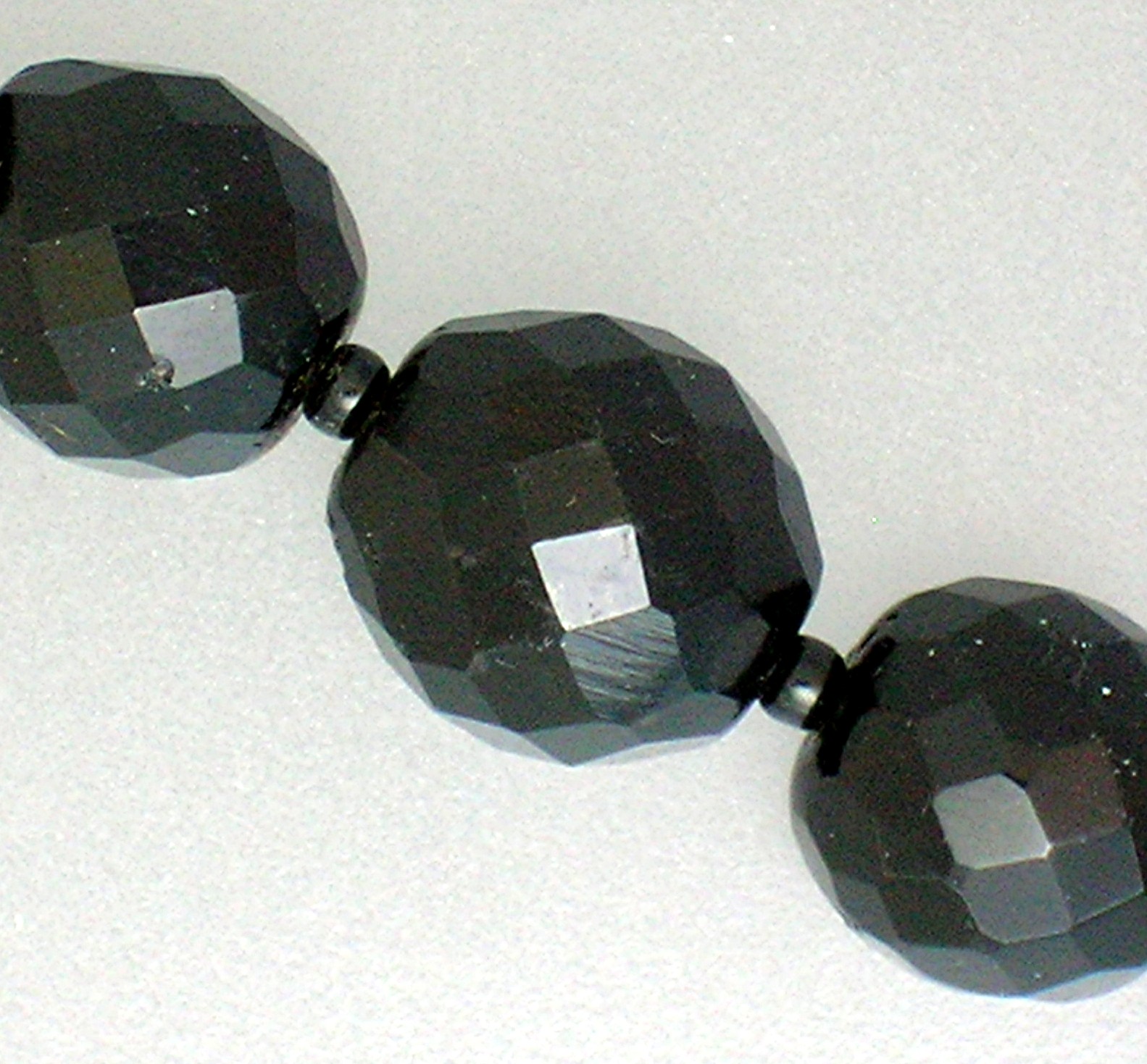 Black  Glass 24 Inch Graduated Necklace