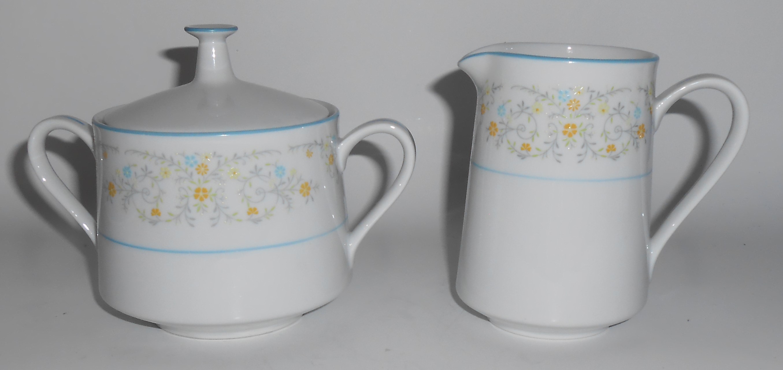 Noritake Porcelain China Epic 2680 Floral Creamer & Sug