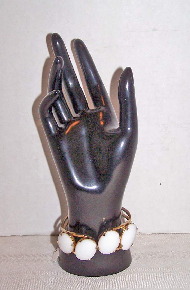 Clamper Bracelet, White Plastic Ovals, Gold Tone Metal