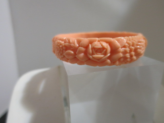Coral Color Molded Celluloid Bangle Bracelet Floral Motif