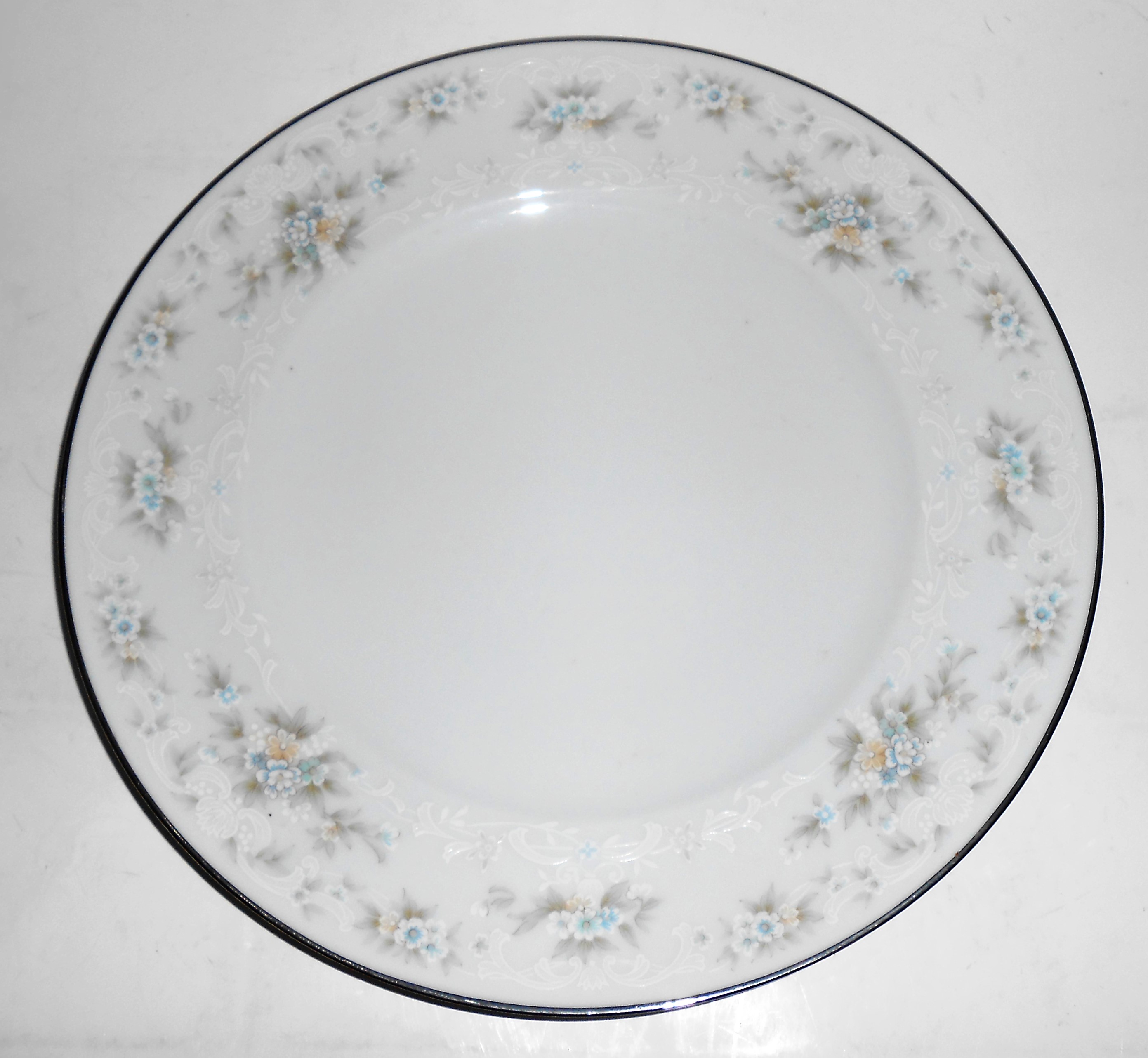 Noritake Porcelain China Patience w/Plat Dinner Plate
