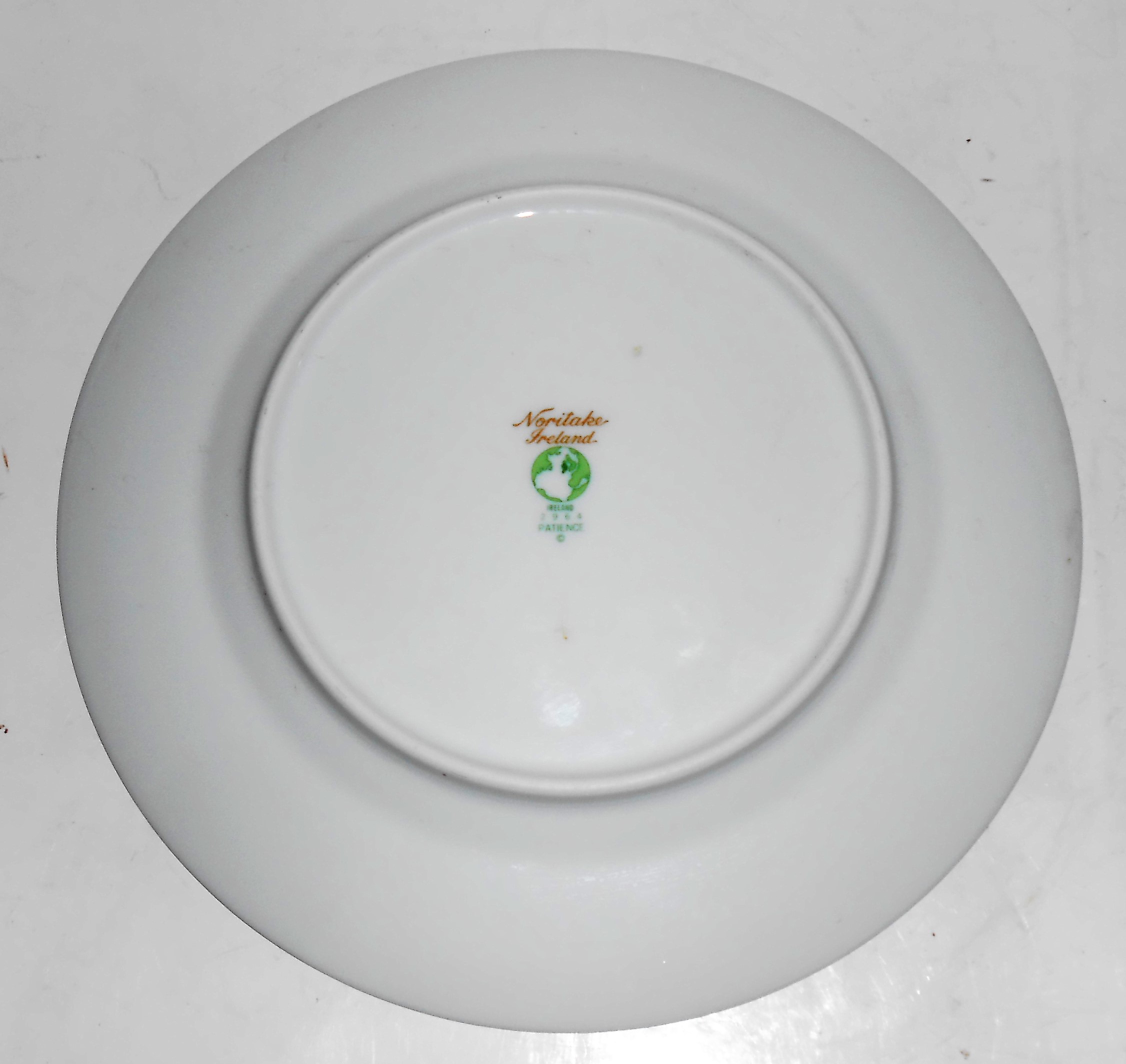Noritake Porcelain China Patience w/Plat Salad Plate