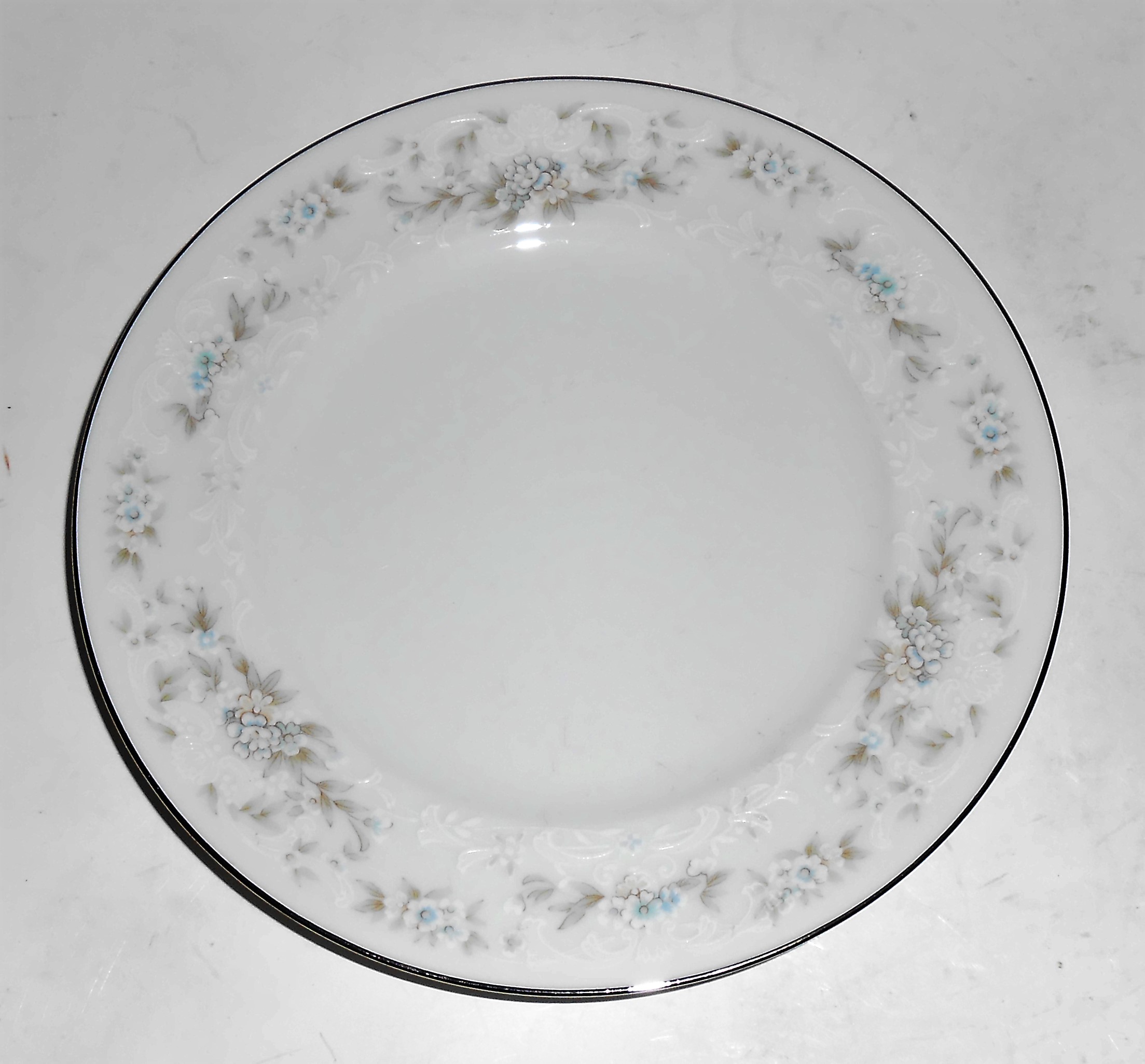 Noritake Porcelain China Patience Platinum Bread Plate