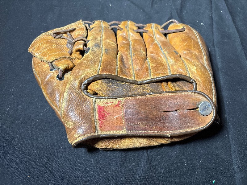 1950s Hutch Carl Furillo Brooklyn Dodgers Baseball Glove Model 36 LHT