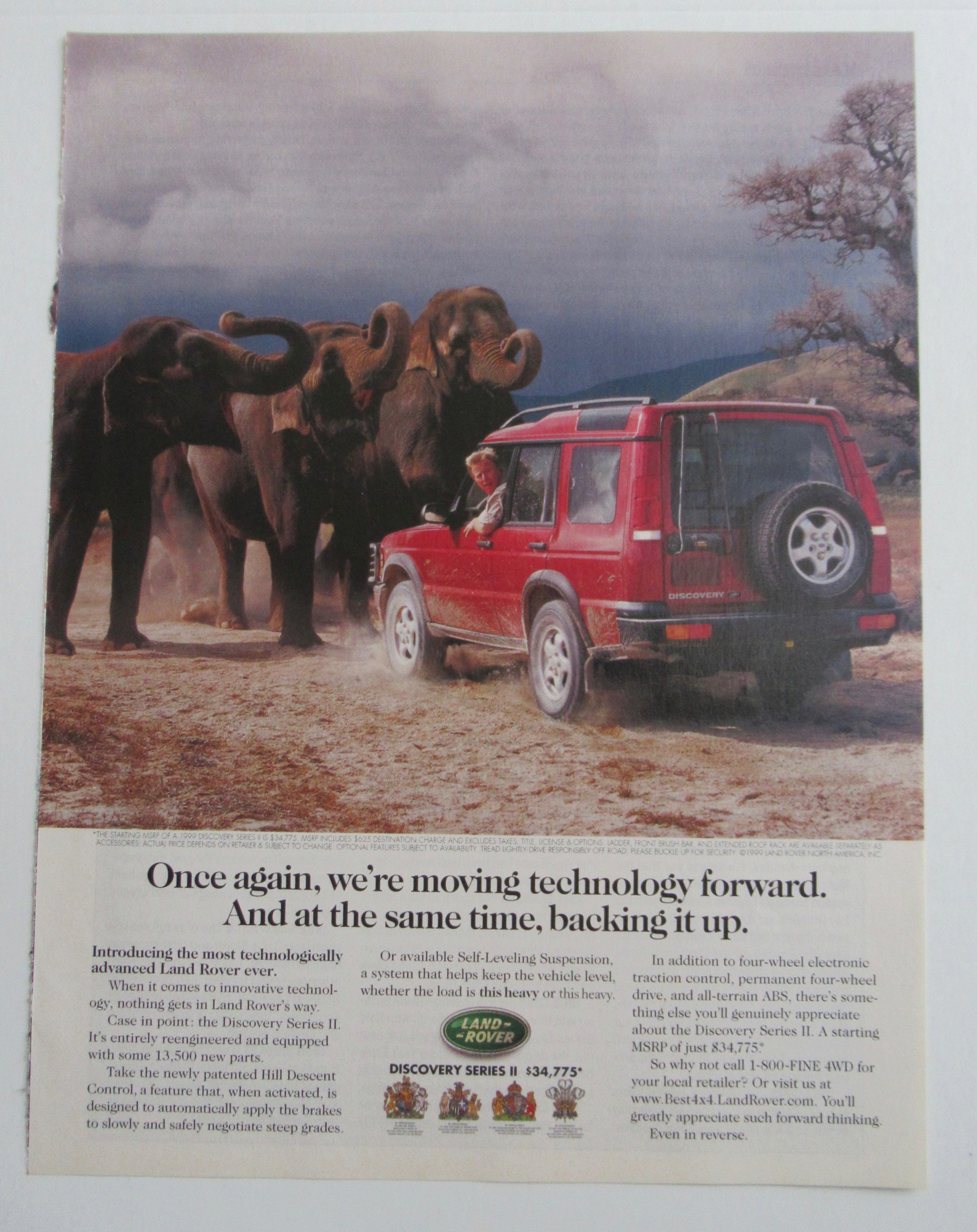 1999 Land Rover with Discovery Series II with Elephants