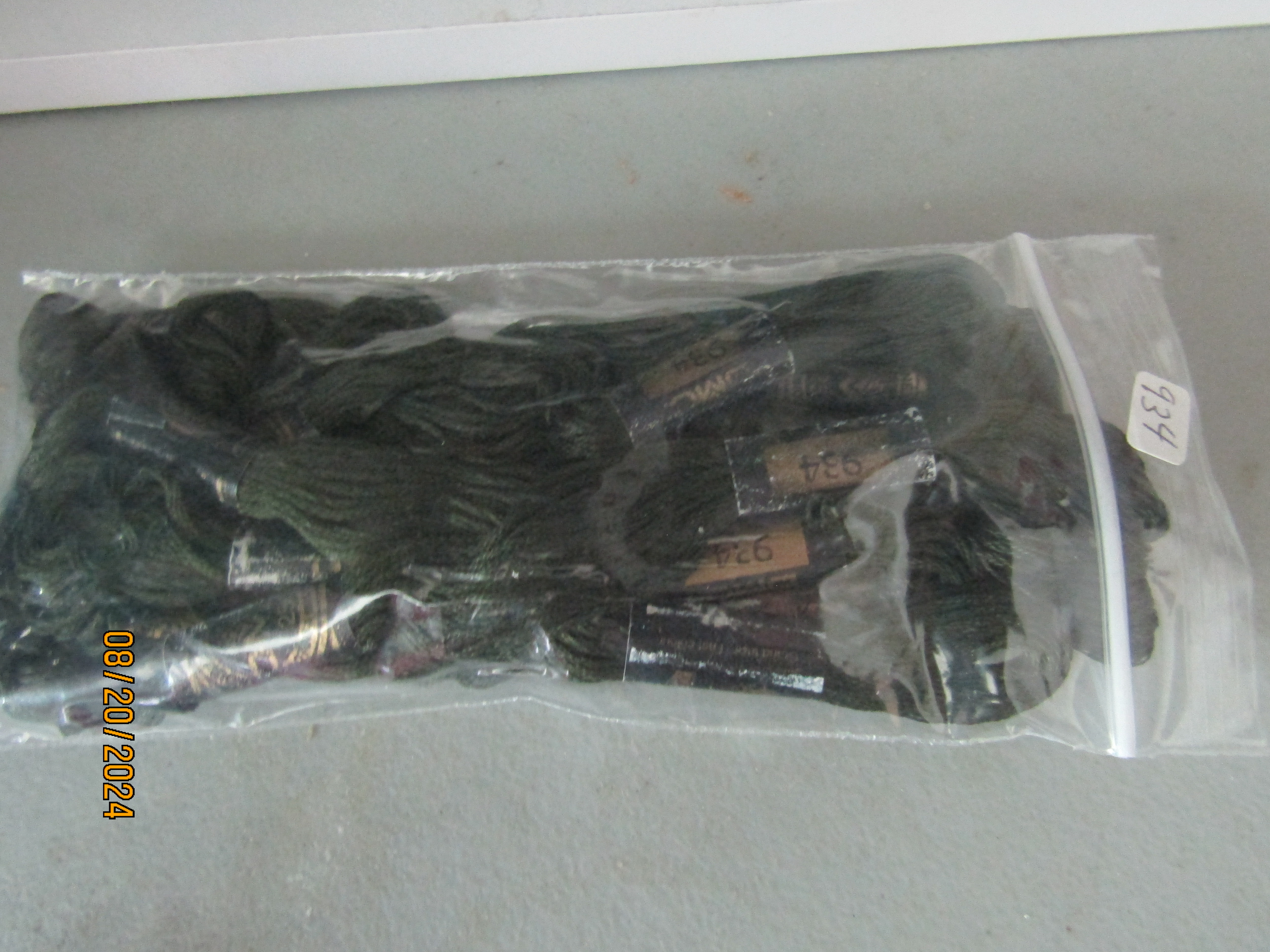 Vintage DMC 25 Embroidery Floss #934