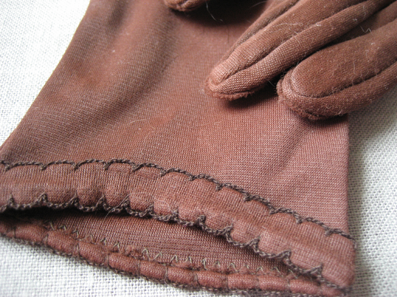 Brown Polyester Gloves