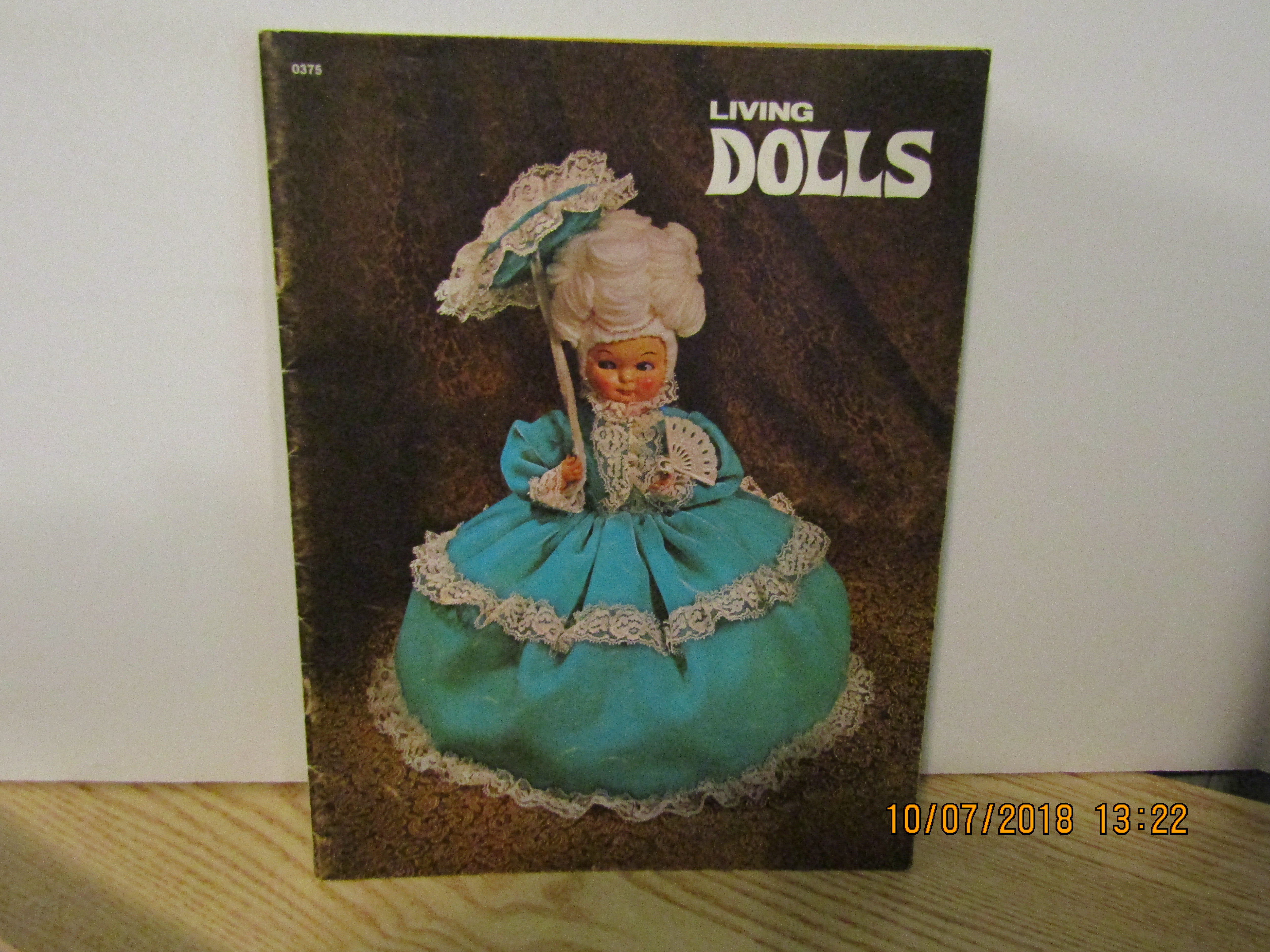 Mangelsen's Bottle Doll Living Dolls #0375