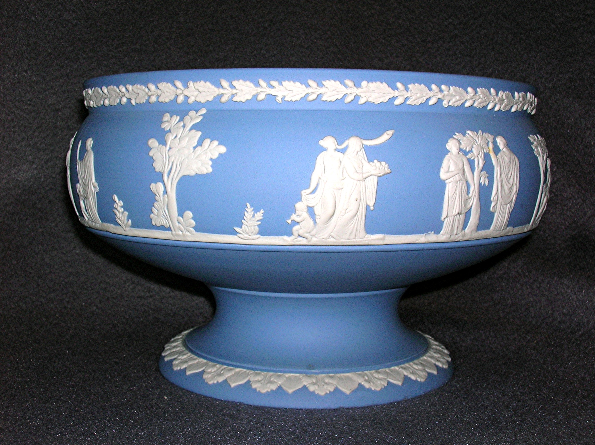 Wedgewood Jasperware 8 ¼" Imperial Bowl.