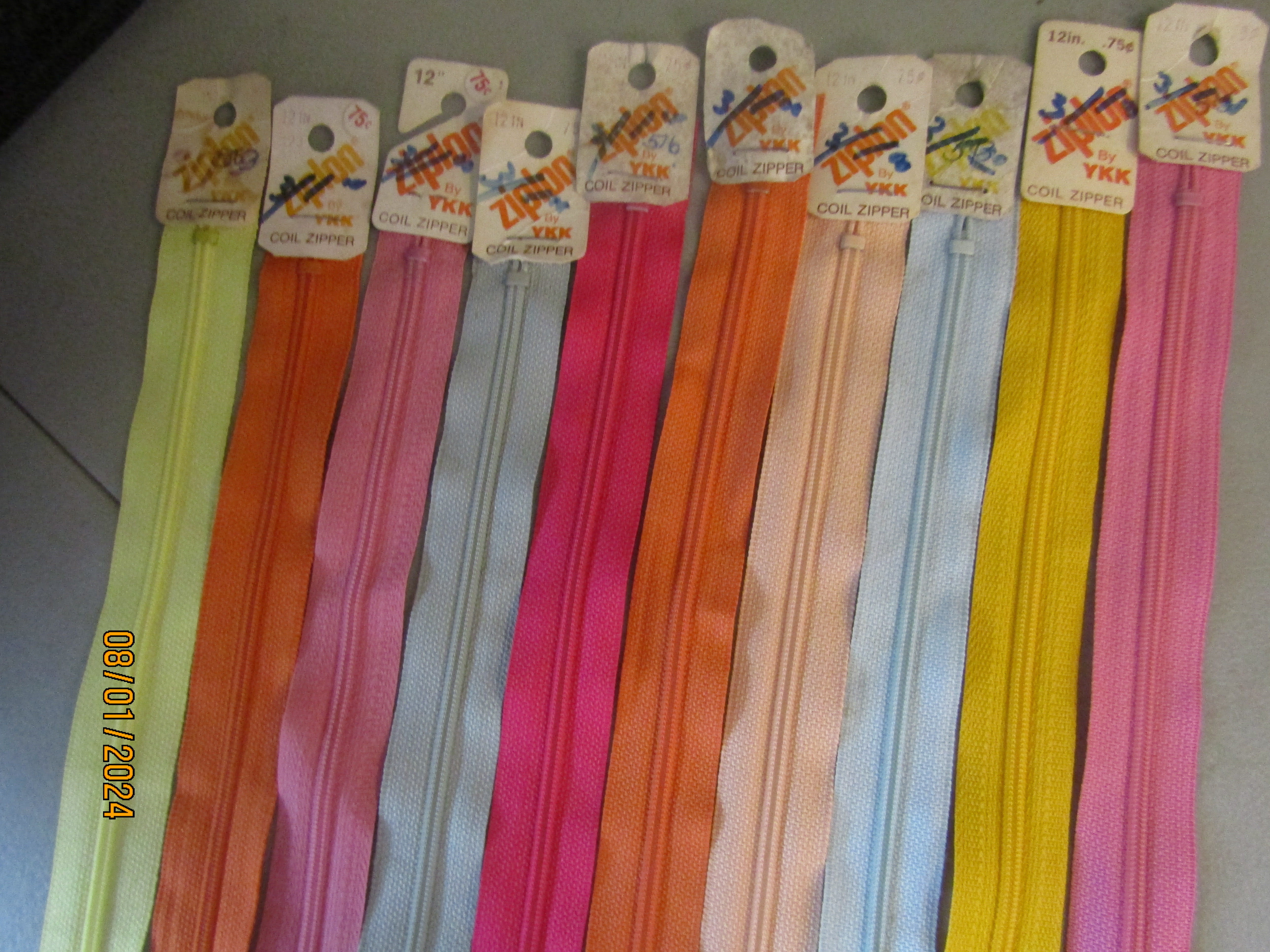 Vintage Ziplon Various Colors Coil Zippers Lot 14