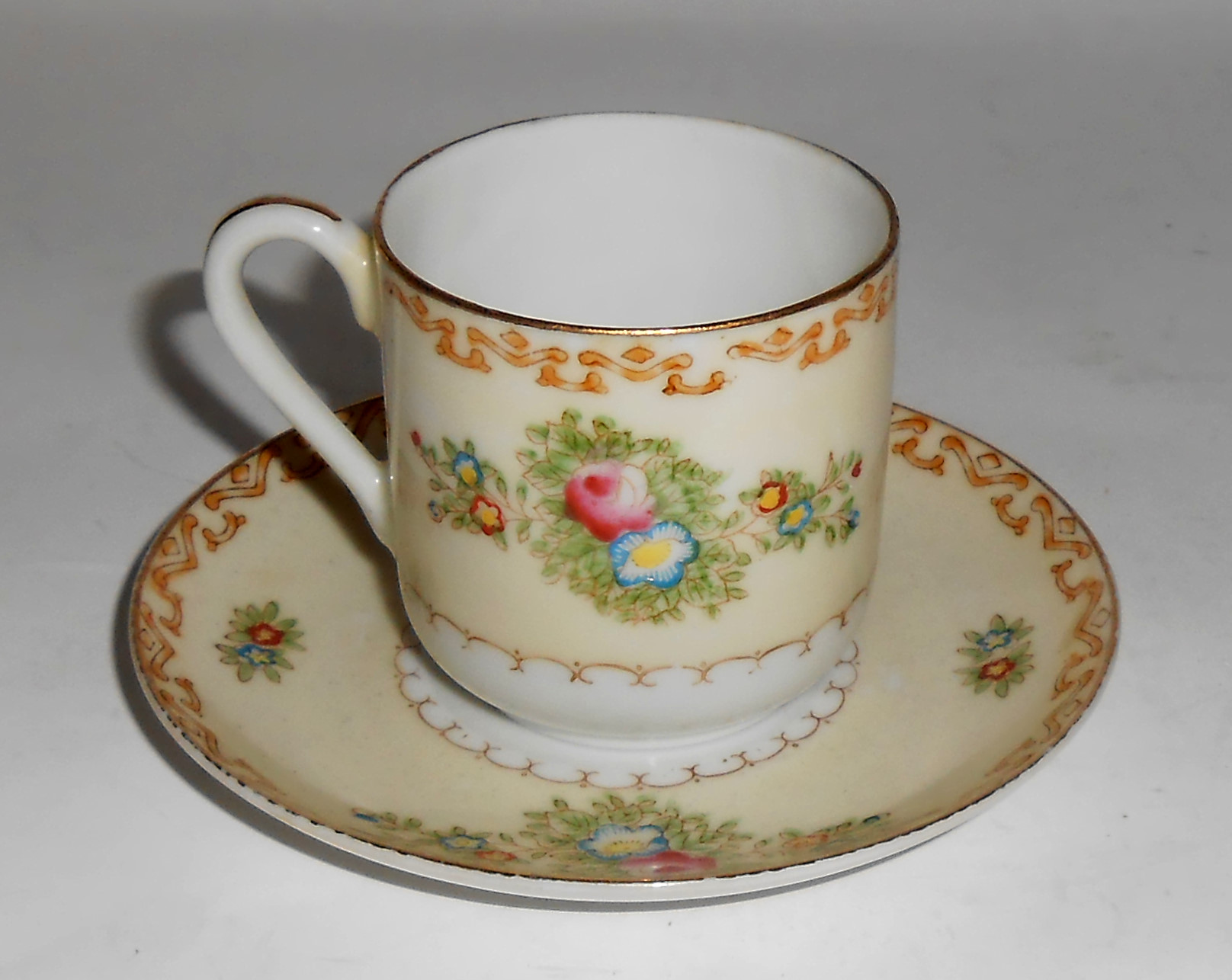 MK Porcelain China Occupied Japan Floral w/Gold Cup/Sau