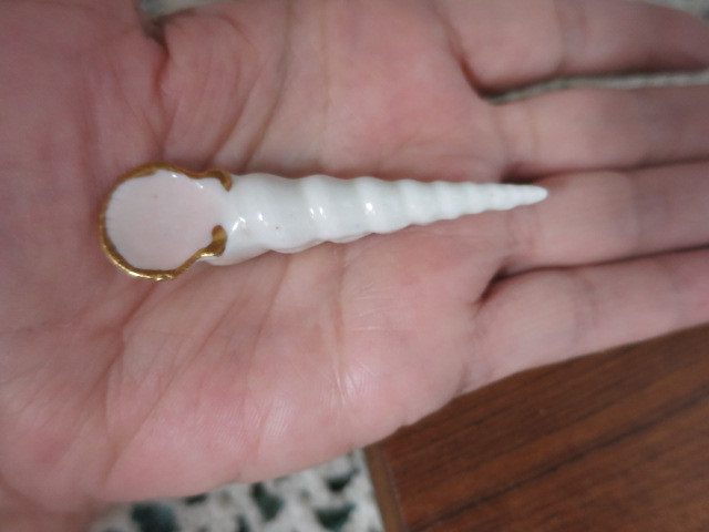 Vintage Salt Spoon Snuff Spoon Unicorn Shell