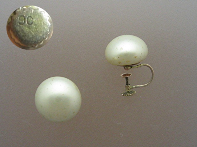 Earrings European 9K Gold Screwback  Pearl