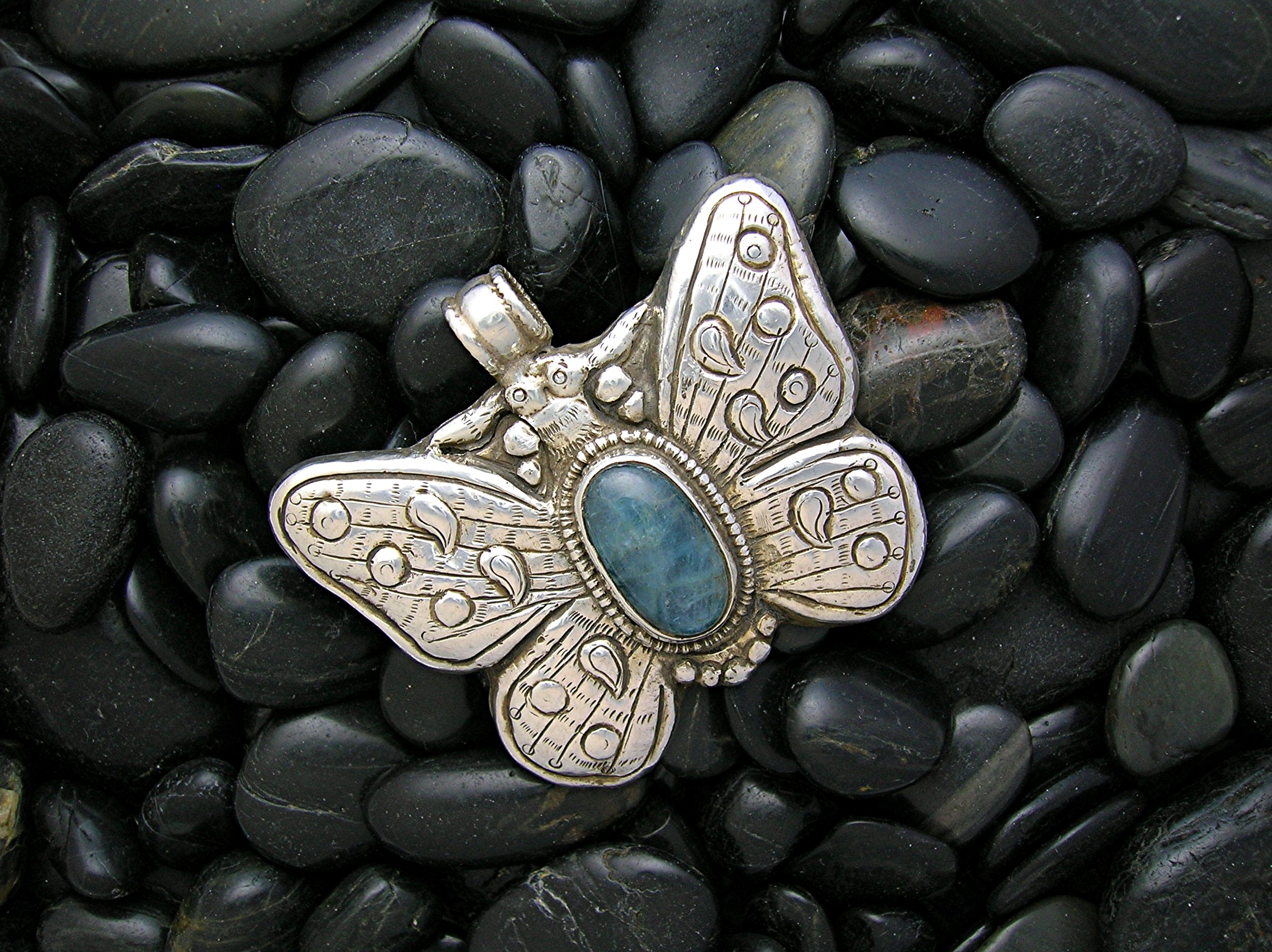 Pendant Silver  Blue Jade Butterffly Animals Nepal