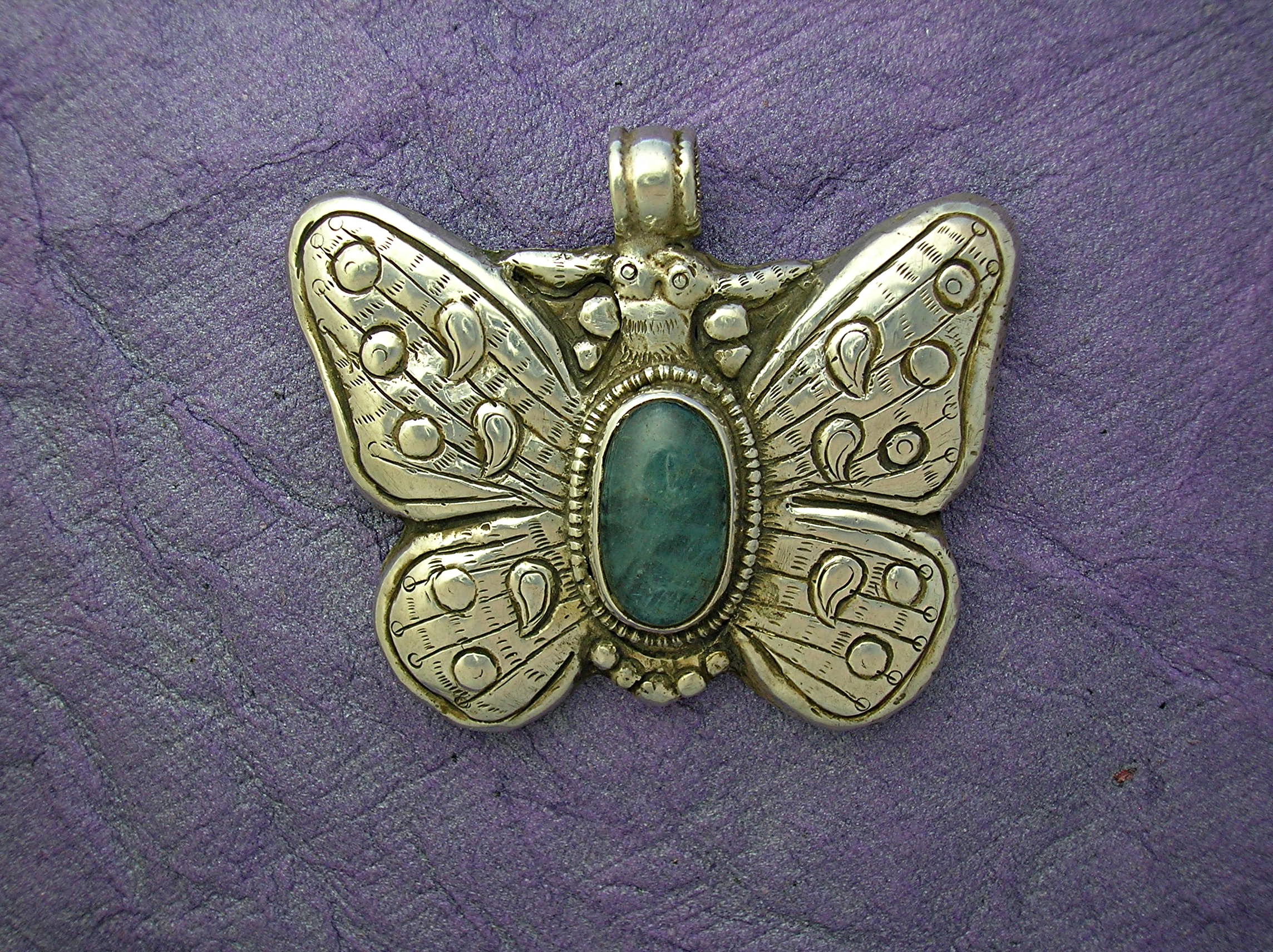 Pendant Silver  Blue Jade Butterffly Animals Nepal
