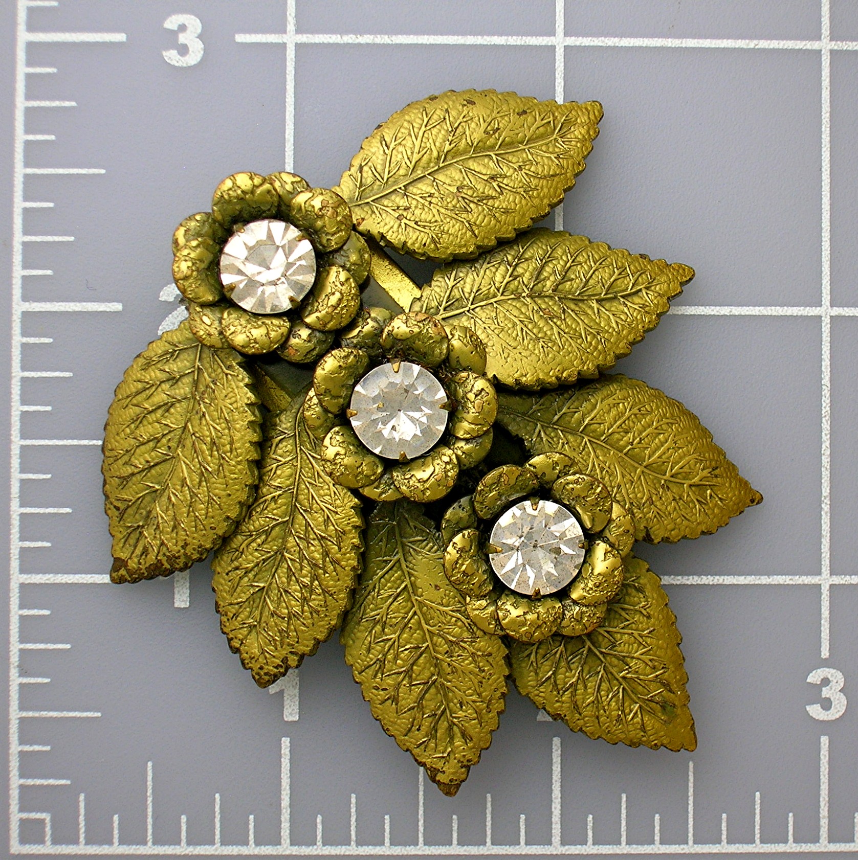 Dress Clip Gold Leaves and Crystal 50s