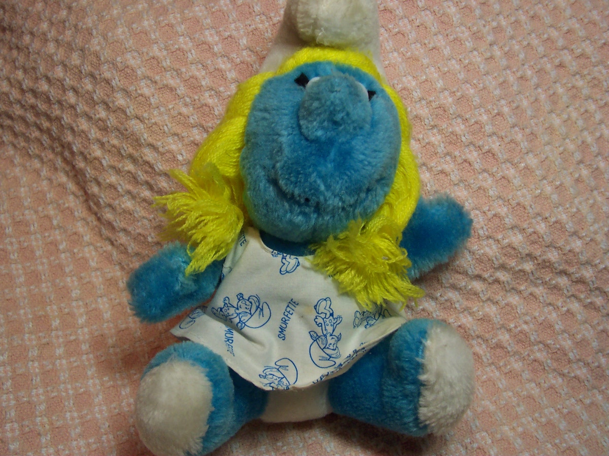 Smurfette Smurf Stuffed 8 inch 1981