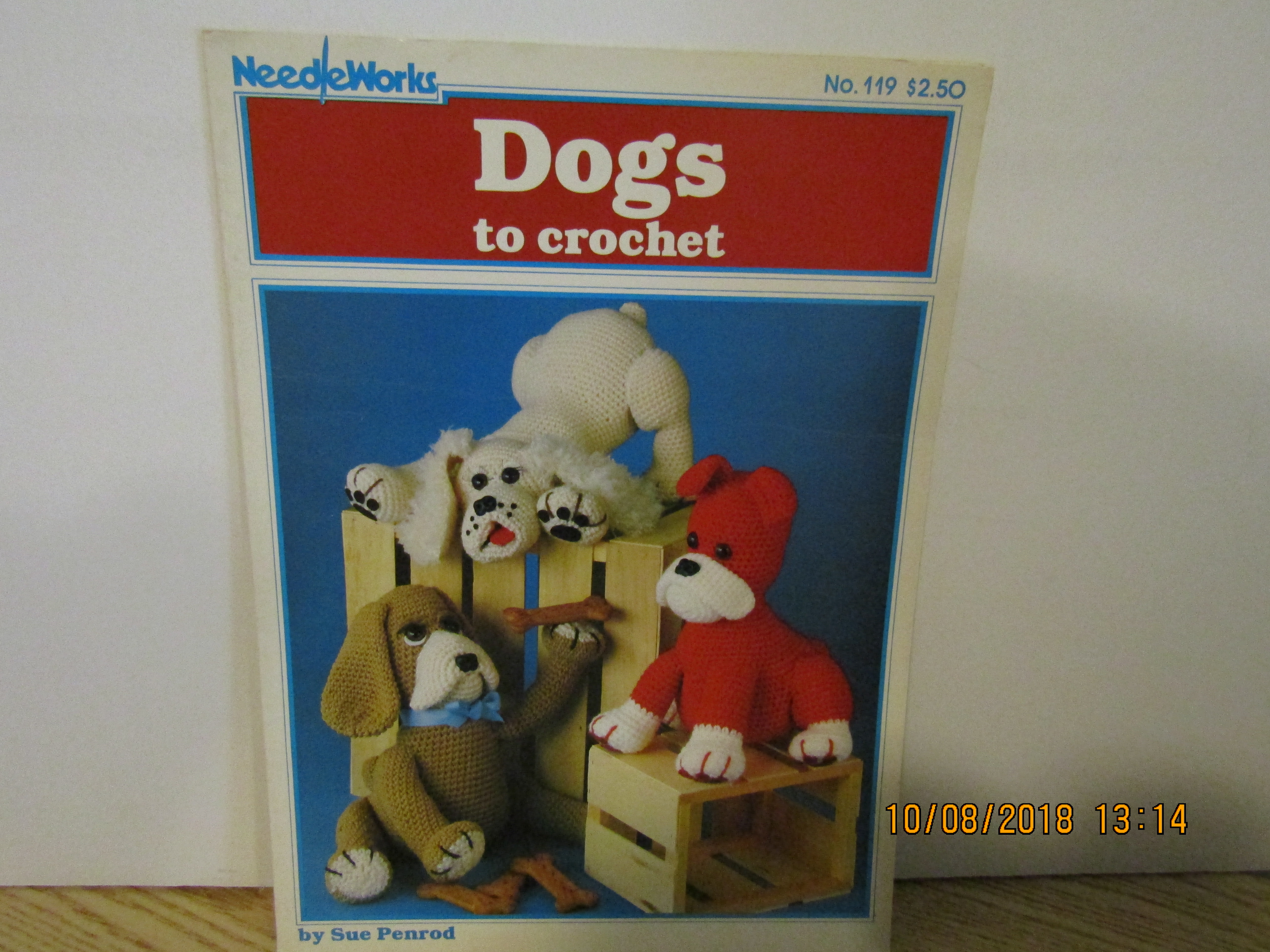 Needleworks Book Dogs To Crochet #119