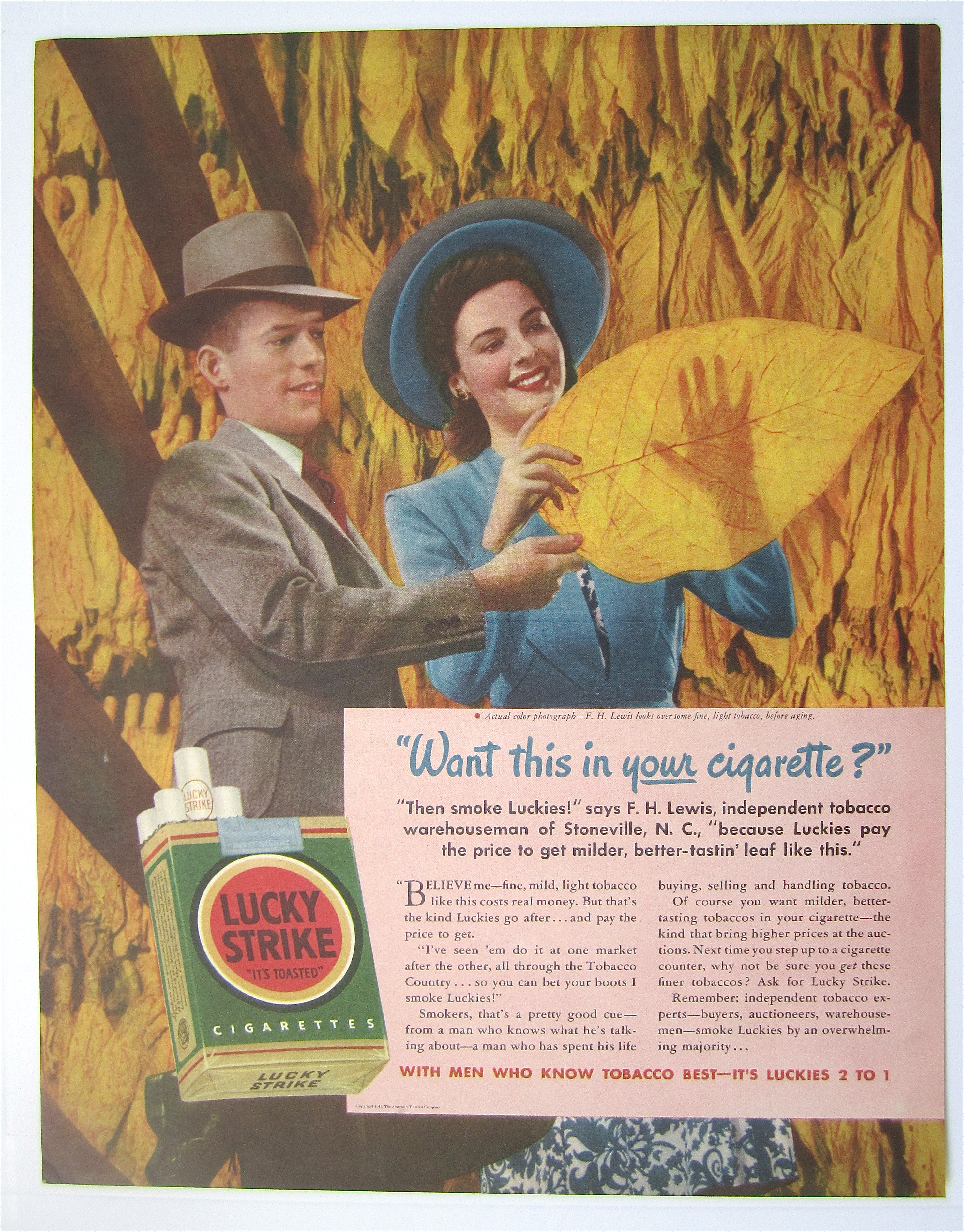1941 Lucky Strike Cigarettes w/ Couple Looking At Leaf